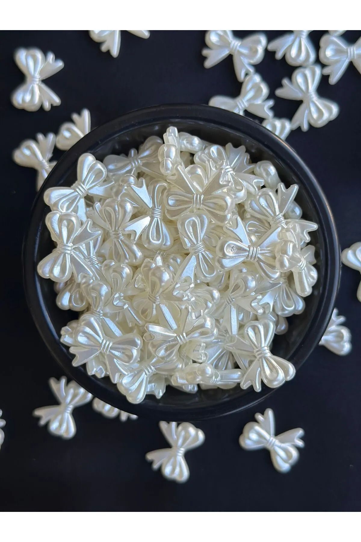 Papatya 40 Adet Beyaz Sedefli Kurdele Fiyonk Plastik Akrilik Kurdele Boncuk