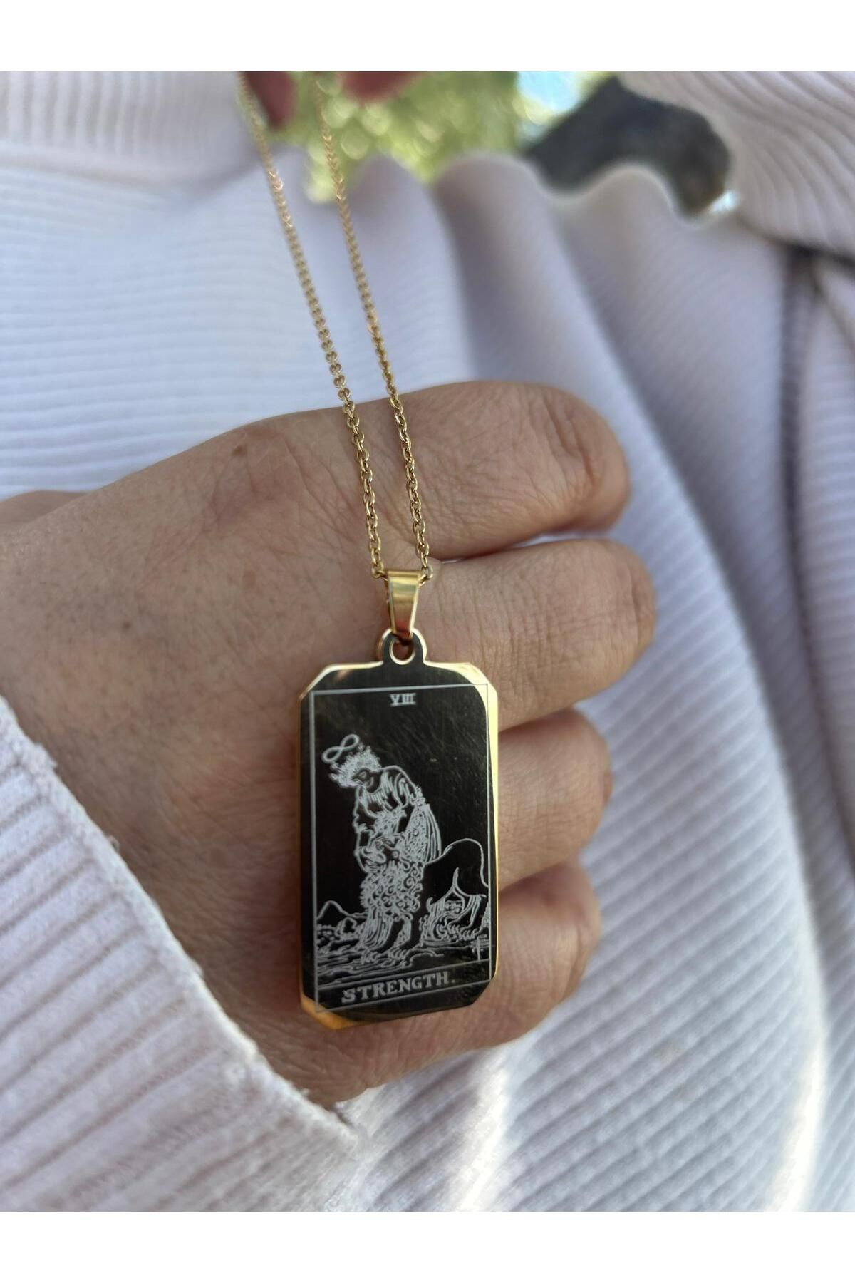 Minerva Astro Shop Tarot Kolye, Güç Kartı Takı, Spiritüel Kolye, Aslan Sembolü Kolye, İçsel Güç Takısı, Kadın Kolye