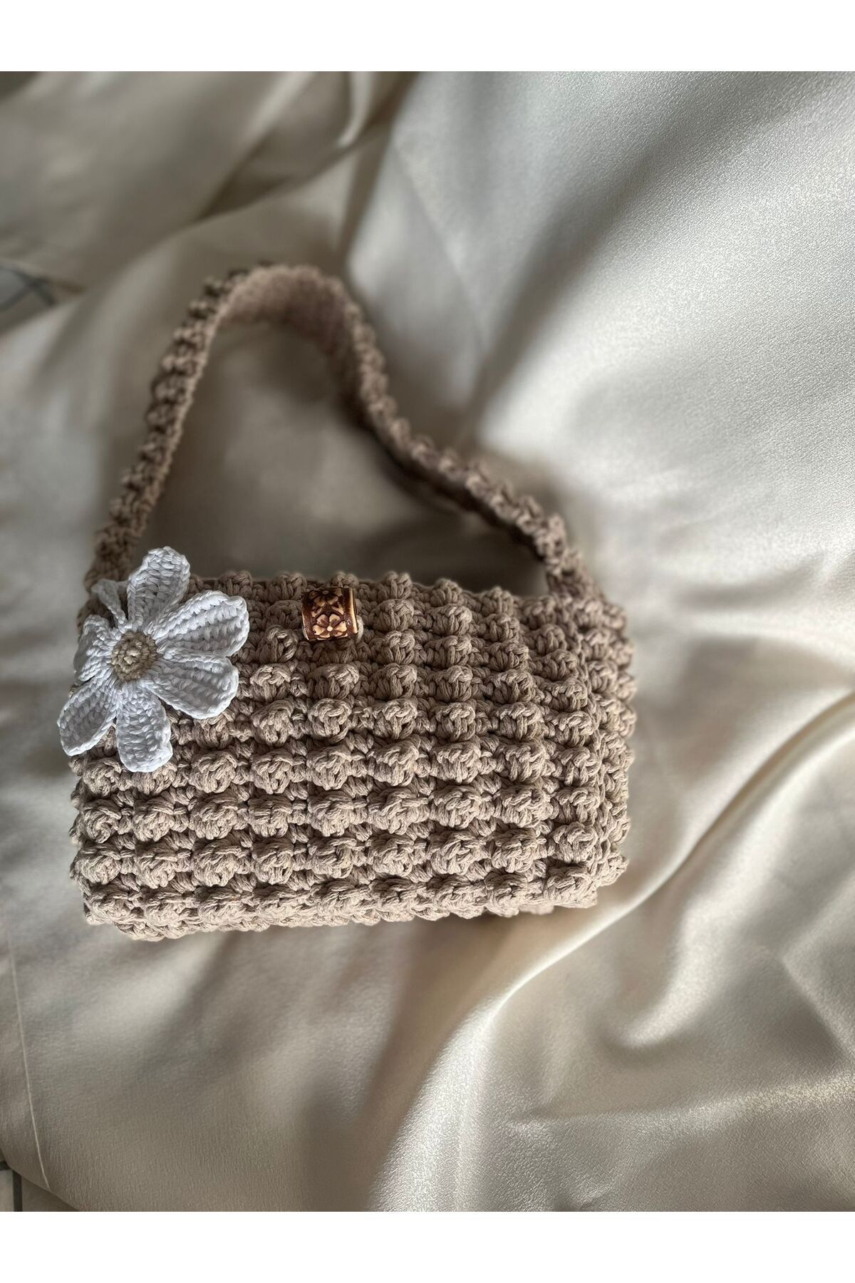 İhtiyacımVar Omuz Çantası 29*16 CM Cepli Çıtçıtlı Çok Şık Çanta