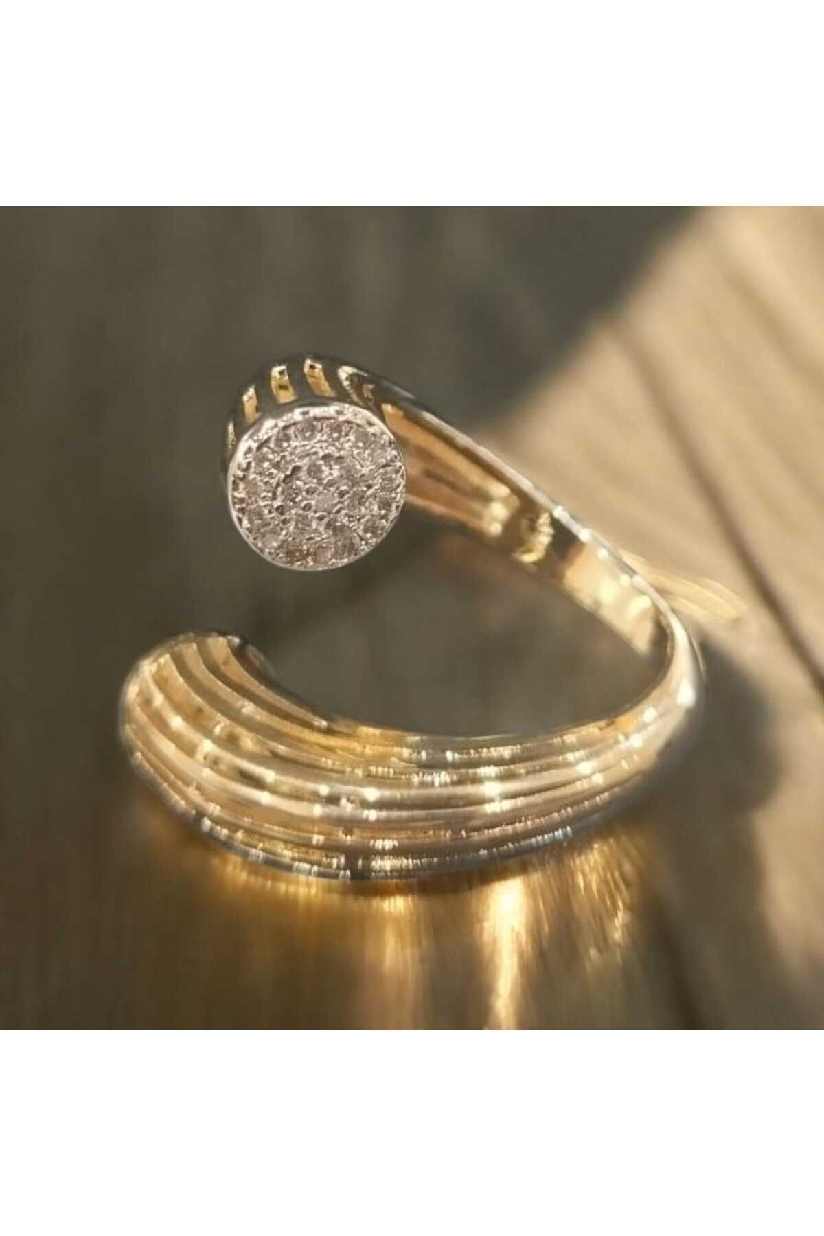 Fundéa Jewelry Zarafetin Kıvrımı Yüzük Zirkon Taşlı Çelik