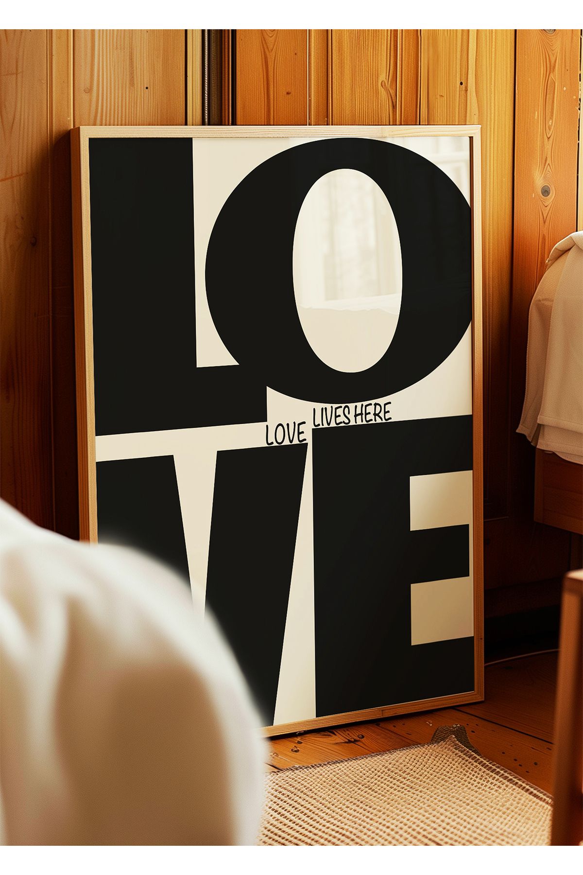 ARTHOUSECOLLECTIVE LOVE LIVES HERE POSTER - Modern Aşk Temalı Poster - Tablo Ölçülerinde Çerçevesiz Poster