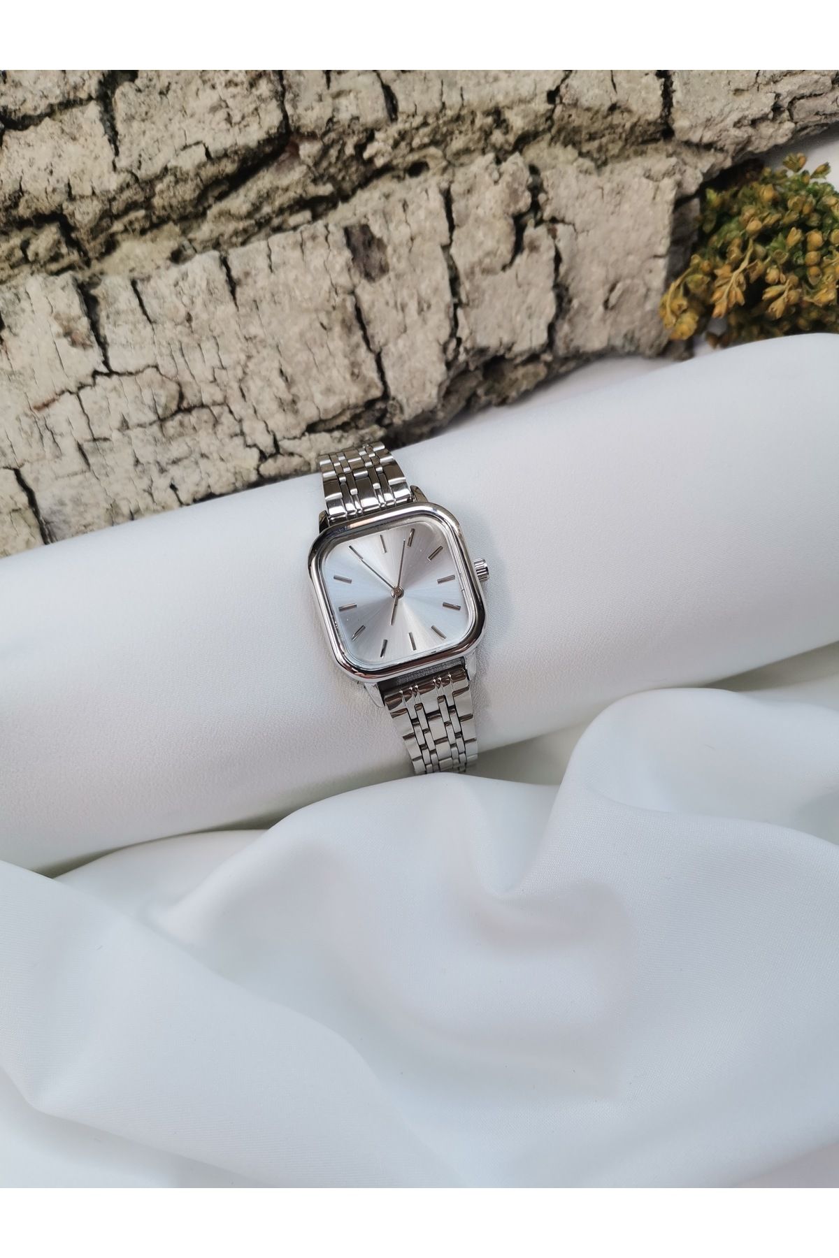 Luna Jewelry Kare Kasa 316L Çelik Kadın Kol Saati