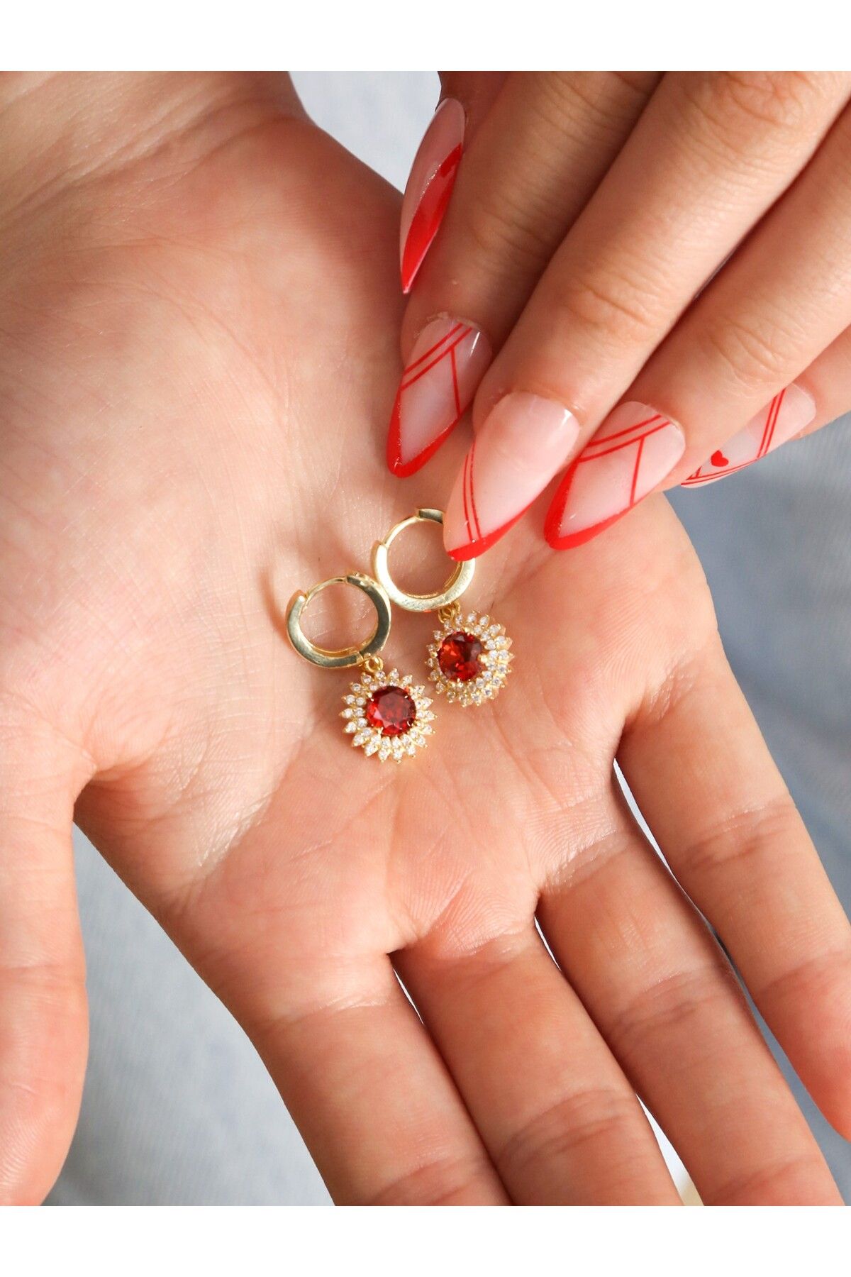 LİNOVE JEWELLERY Garnet Güneş Küpe, 925 Ayar Gümüş Küpe, Garnet Gümüş Küpe, Zarif Kırmızımsı Küpe