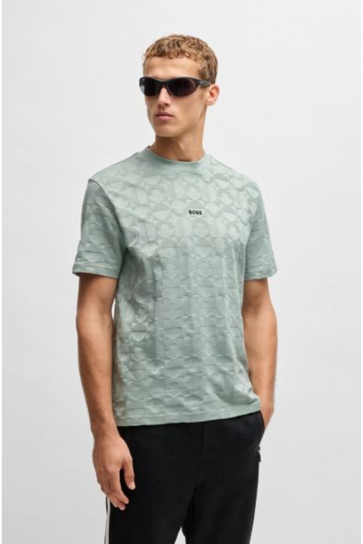 BOSS T-SHIRT