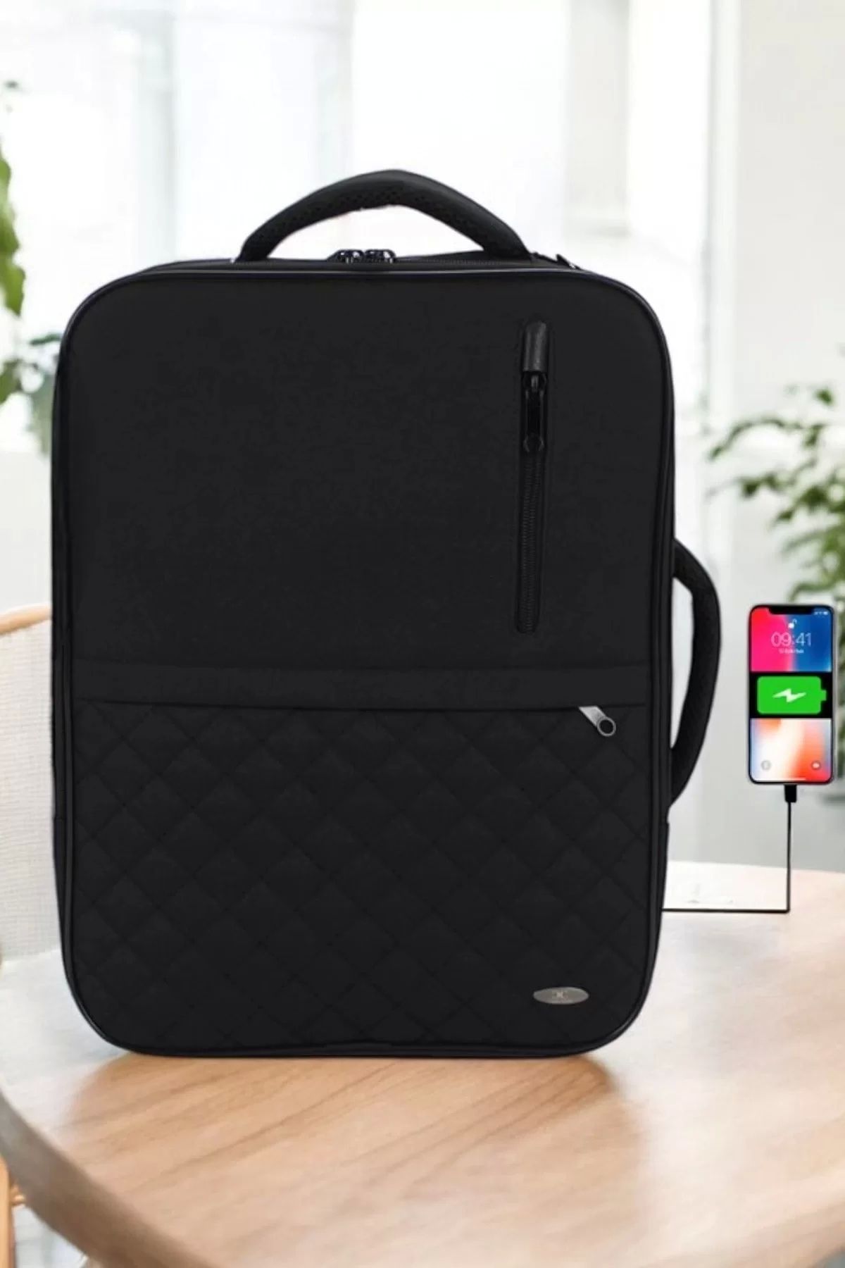 KÖMEN Siyah USB Aparatlı Fonksiyonel 15,6 inç Laptop Sırt Çantası