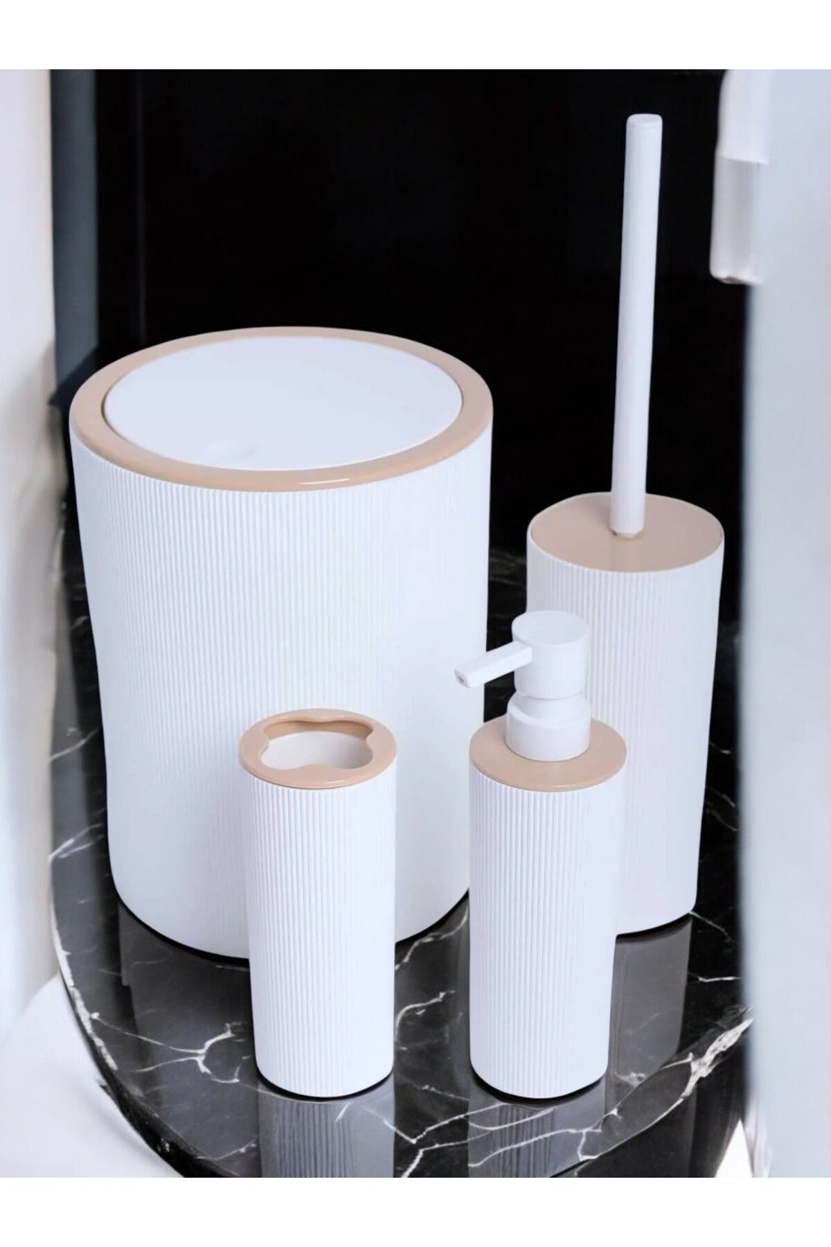 LUMİNA 4 'lü Banyo Seti Plastik - 3 Renk Seçeneği