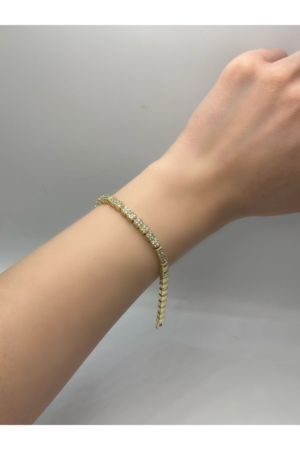 MyladyAccessoriess Zirkon Taş Detay Kesik Plaka Çelik Bileklik
