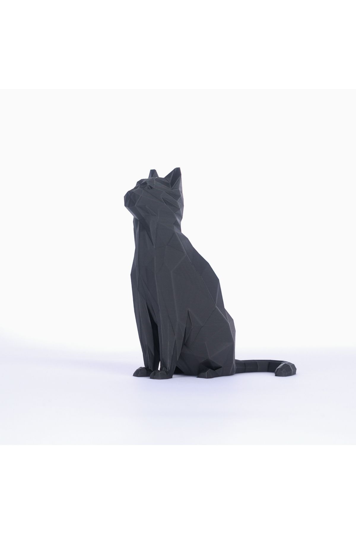Craftory 3D Geometrik Kedi Biblo – 13 cm Low-Poly Dekor
