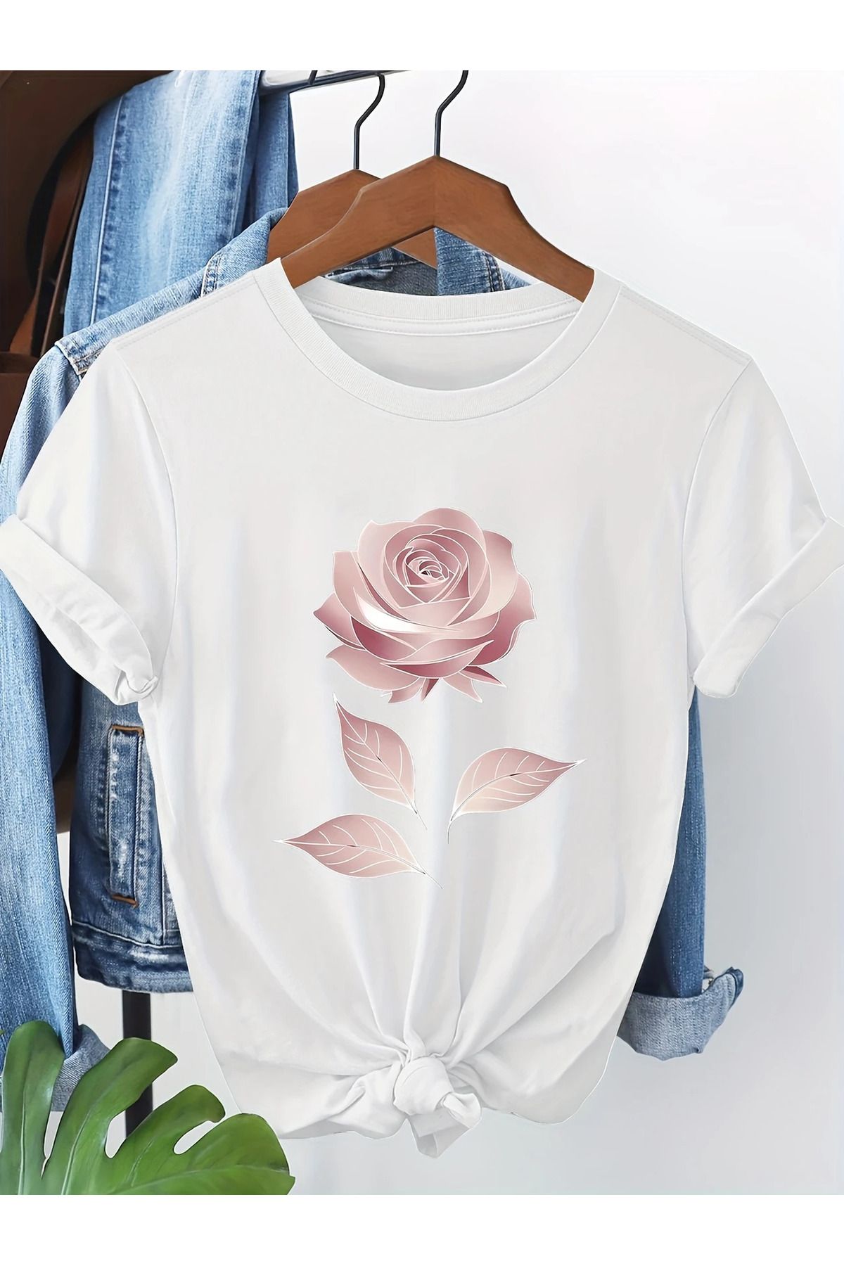 ELNOYA Pamuklu Oversize Pink Rose Baskılı Kısa Kollu Bisiklet Yaka Rahat Günlük T-shirt