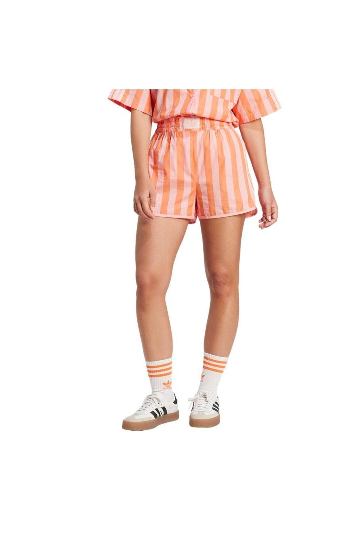 adidas Kadın Pembe Şort RESORT SHORTS KC0747