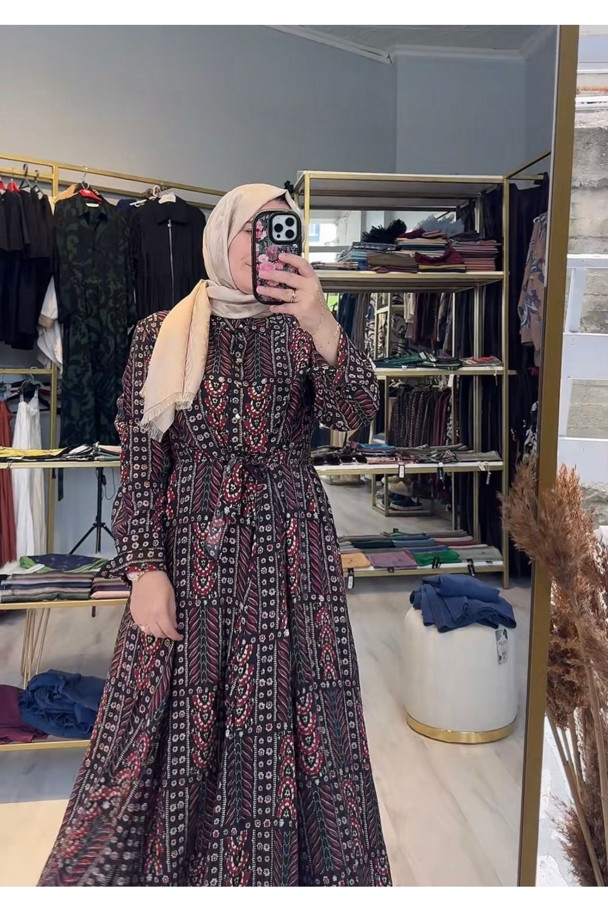 Butik GOLD DÜĞMELİ ALT ÜST ETEKLİ TAKIM