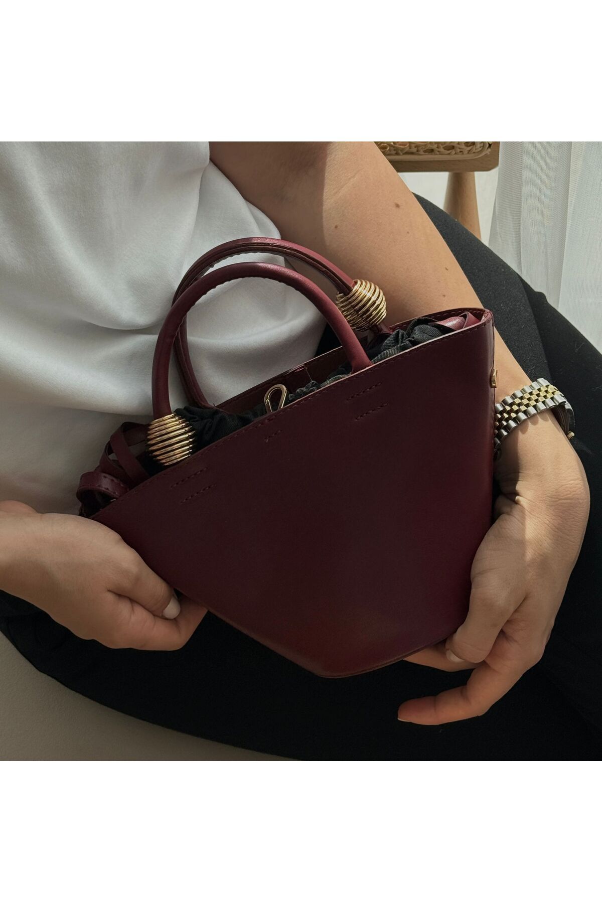 Garrio Metal Detaylı Bordo Renk Keseli El ve Omuz Çanta