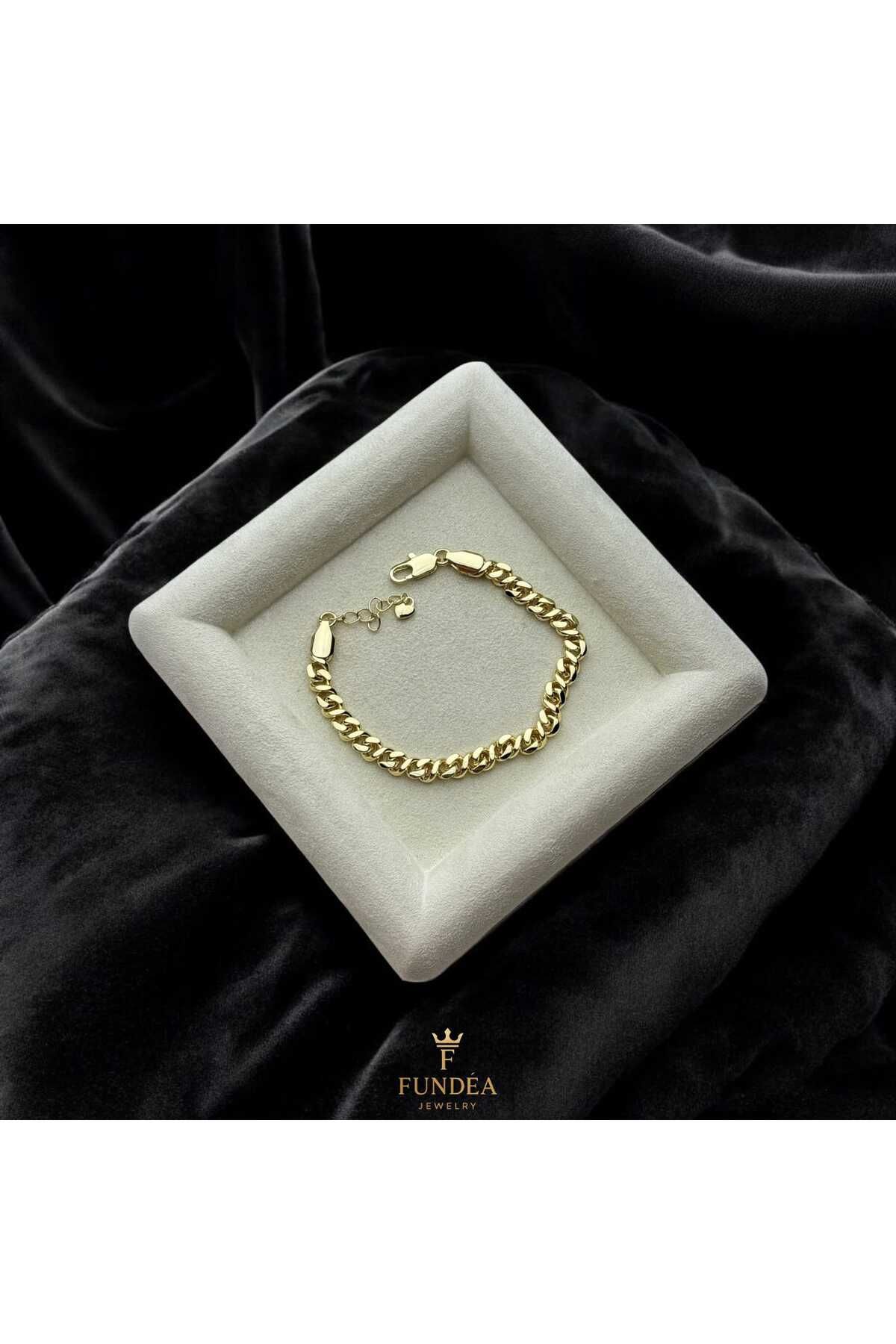 Fundéa Jewelry Ağırlığını Bilen Bileklik Çelik
