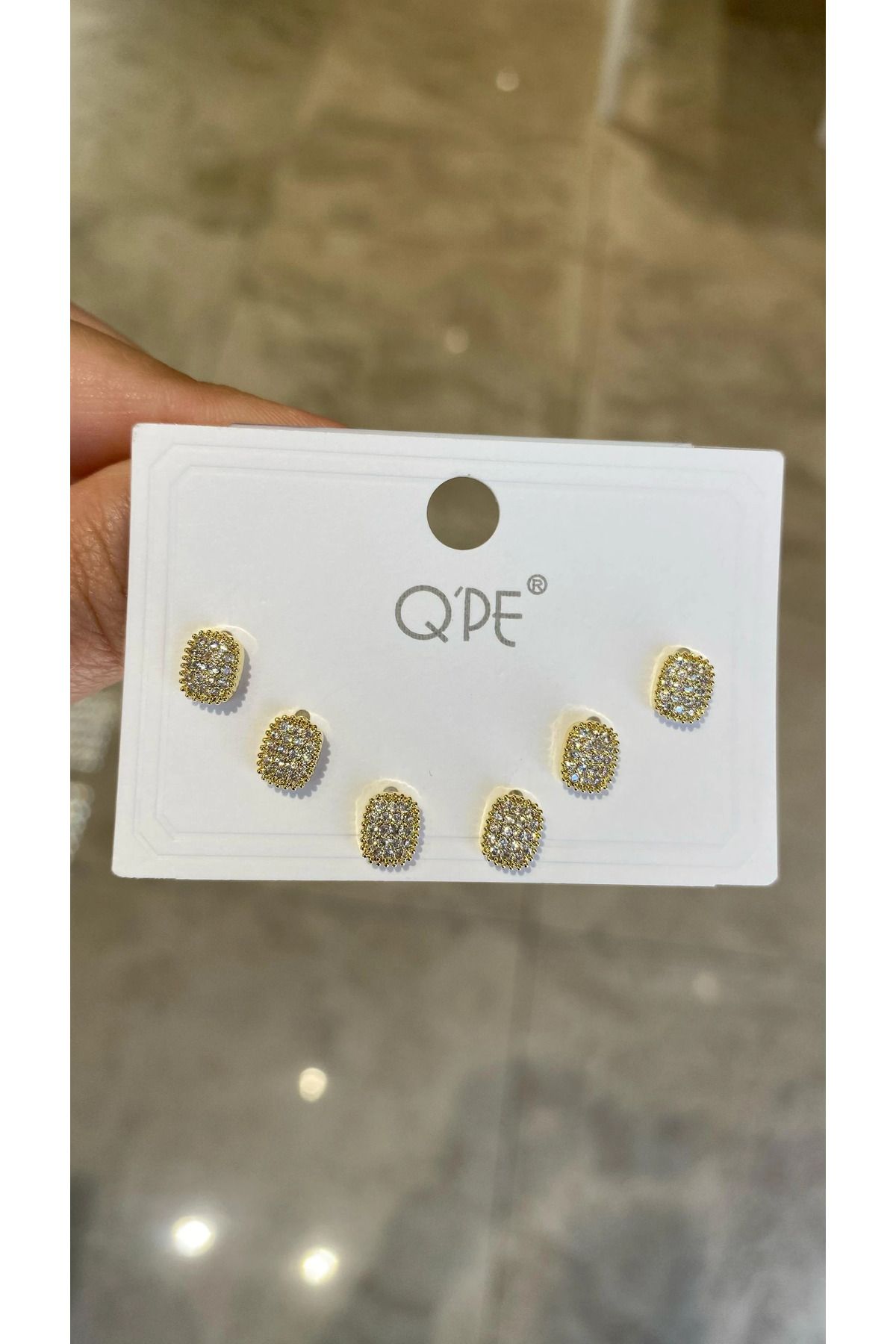 Yares Accessories Çoklu küpe gold taşlı