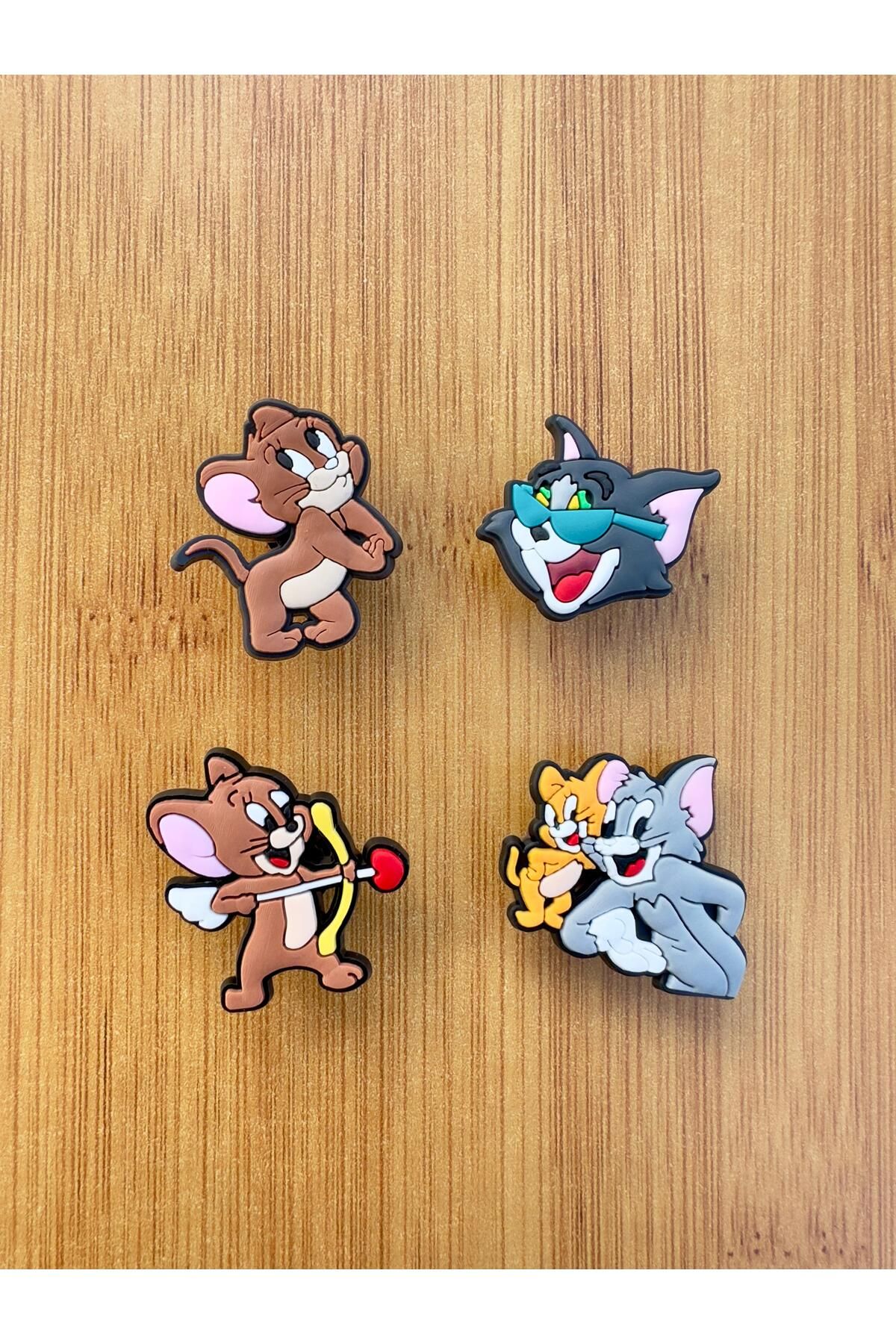 Crocs CROCS SÜSÜ TERLİK SÜSÜ JİBBİTZ 4'LÜ TOM VE JERRY SETİ