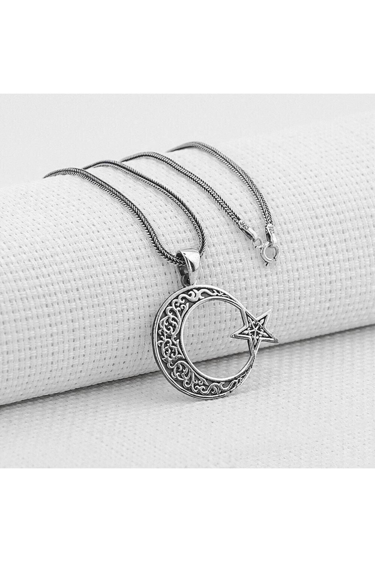 shop Ay Yıldız Tasarımlı 925 Ayar Gümüş Erkek Kolye