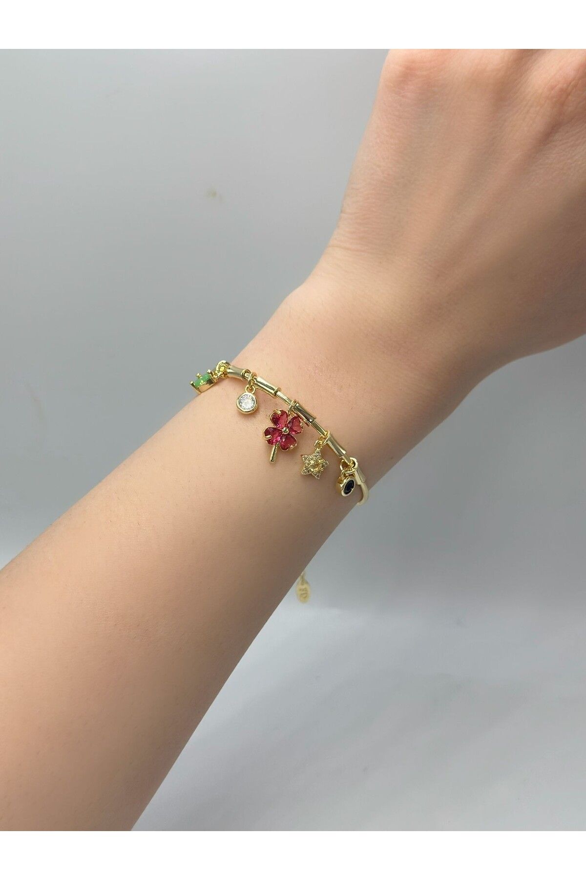 MyladyAccessoriess Renkli Yonca Charm Detay Çelik Kelepçe