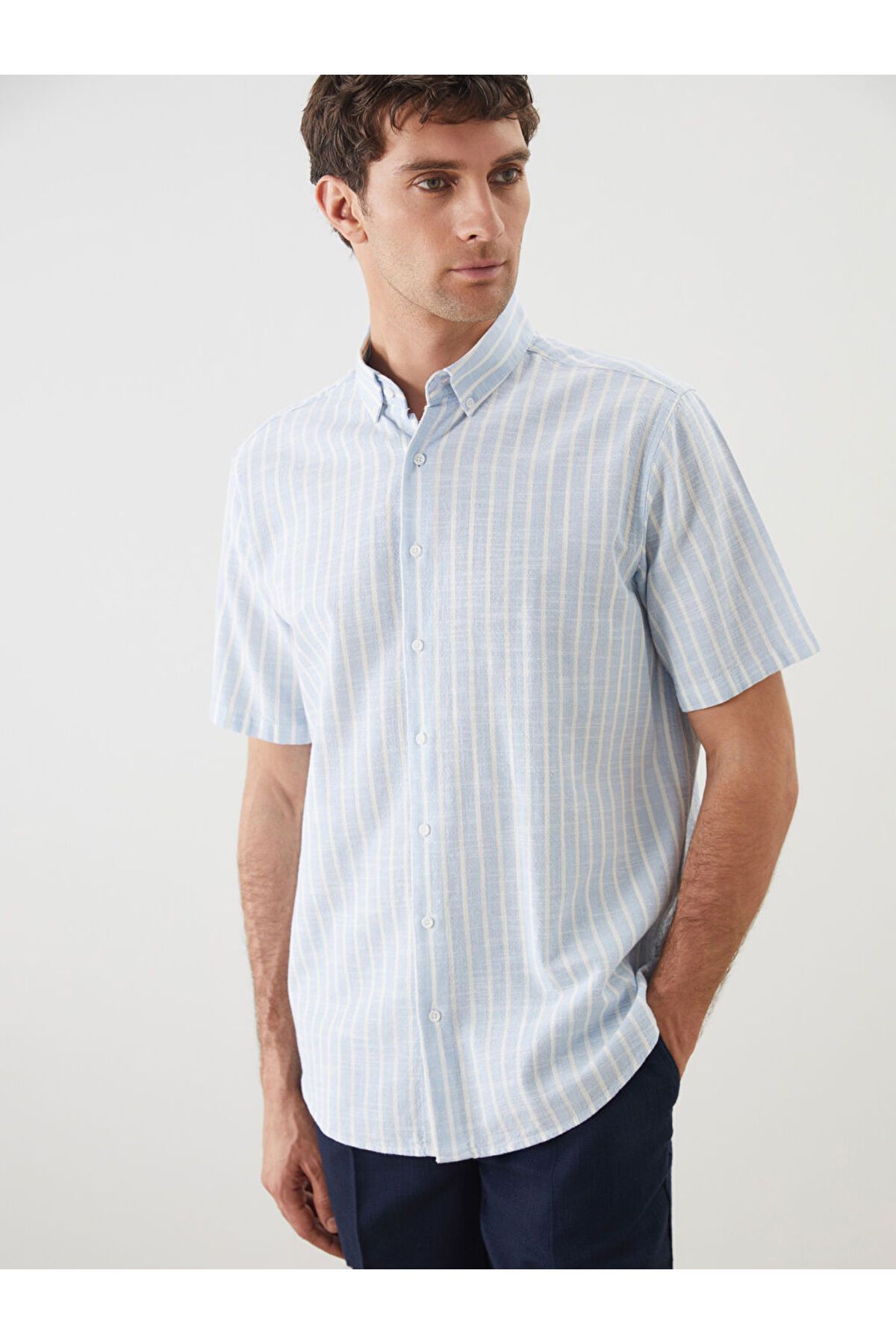 LC Waikiki SOUTHBLUE Mavi Regular Fit Kısa Kollu Çizgili Poplin Erkek Gömlek S5G177Z8NVY25