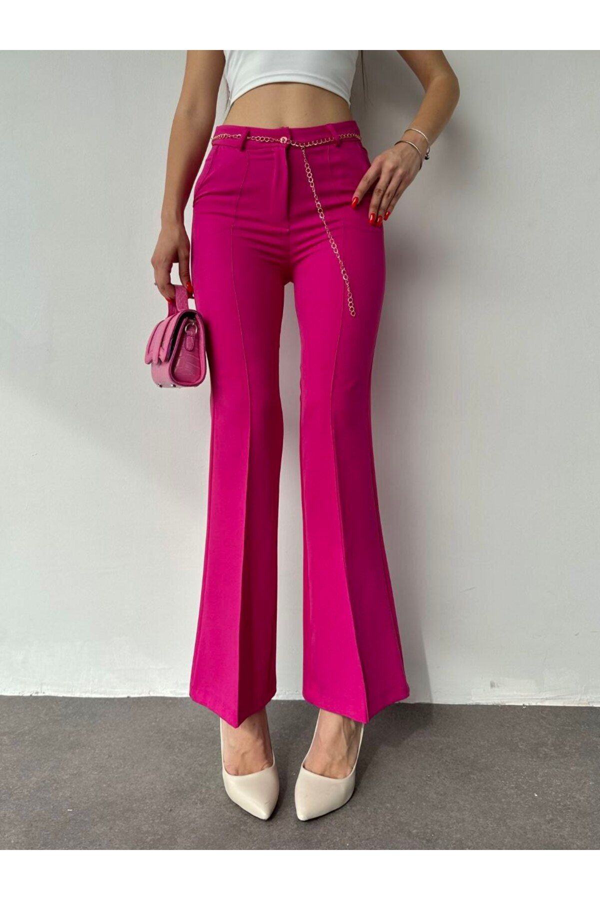 Castivo Fashion Zincir Kemerli Yüksek Bel İspanyol Paça Pantolon