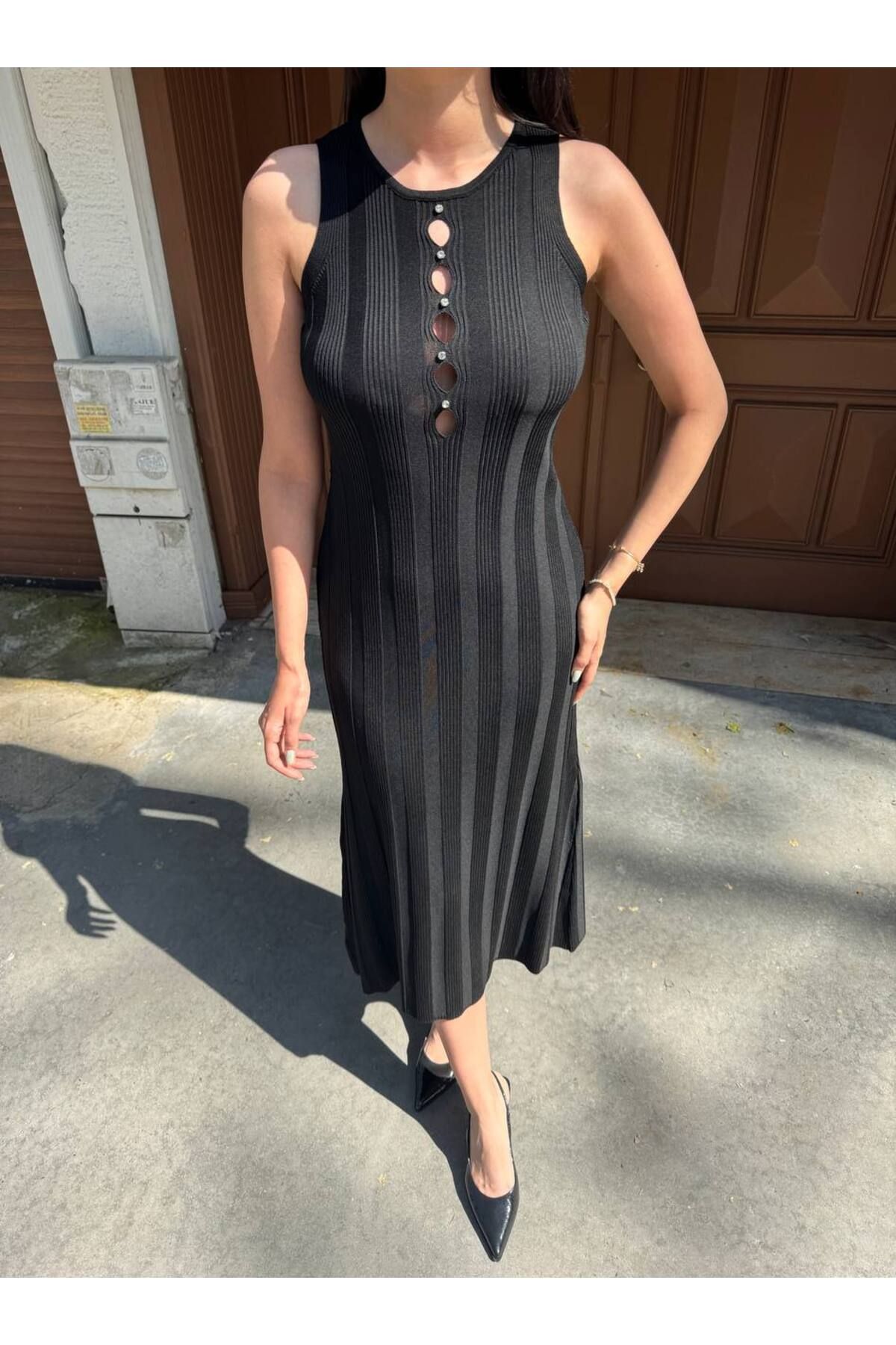 Abalı Yeni sezon triko pamuklu, yazlık yumuşak elbise Ayluş, Faten model.