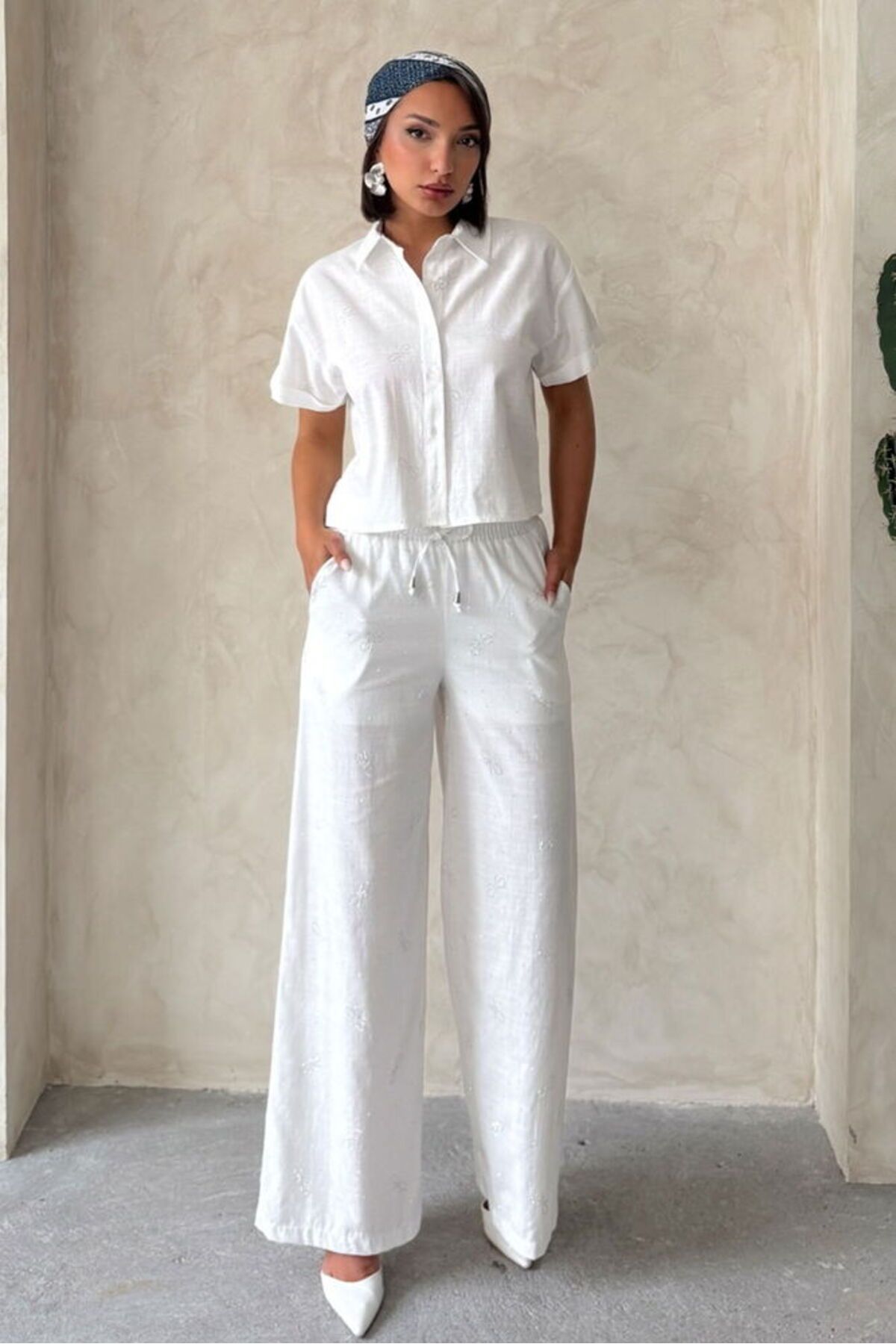 Castivo Fashion Fiyonk Taş Detaylı Bol Paça Yazlık Pantolon