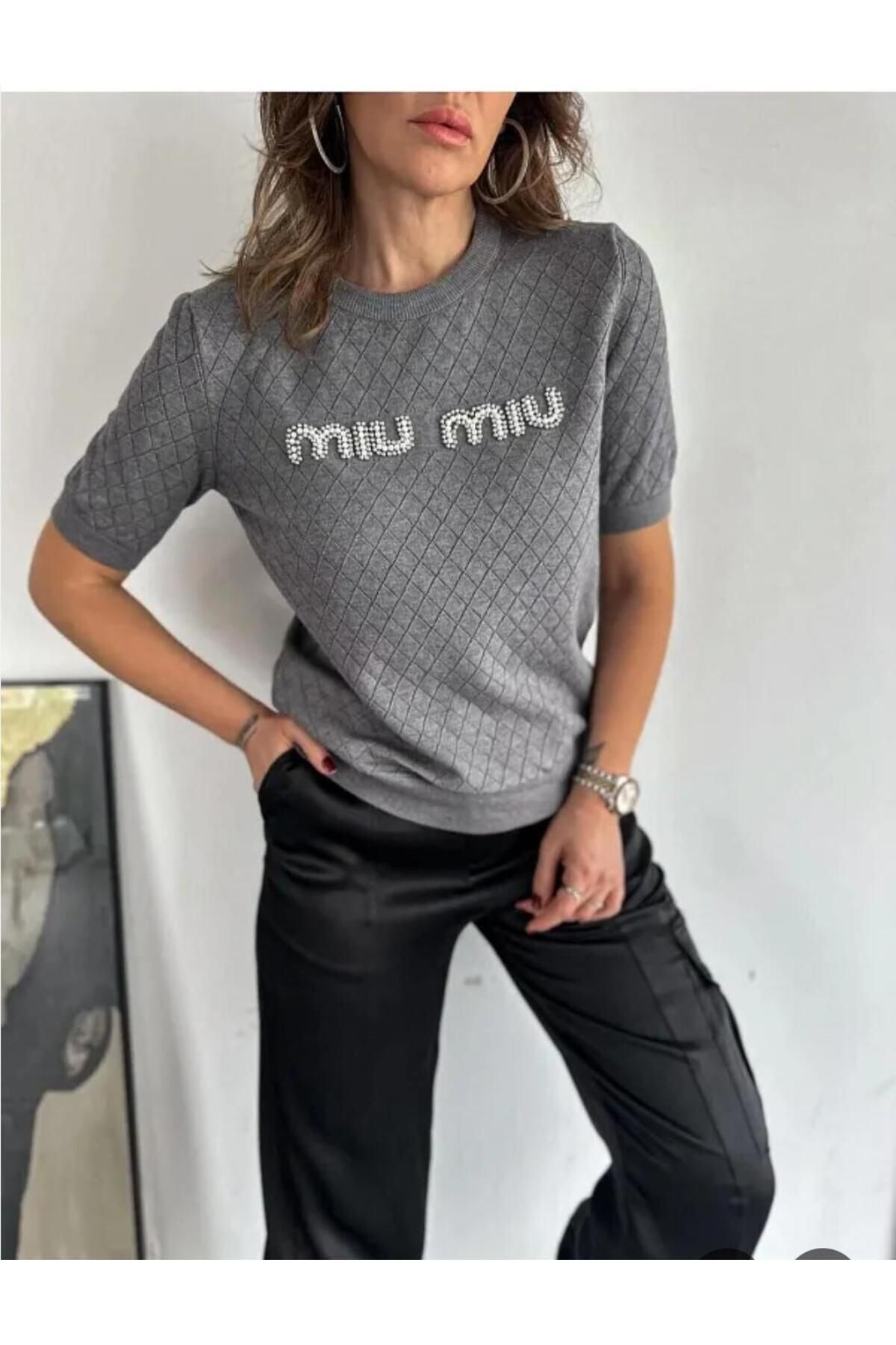 Abalı Yeni sezon triko pamuklu, yazlık yumuşak inci, taşlı detaylı bluz , Fateme model.