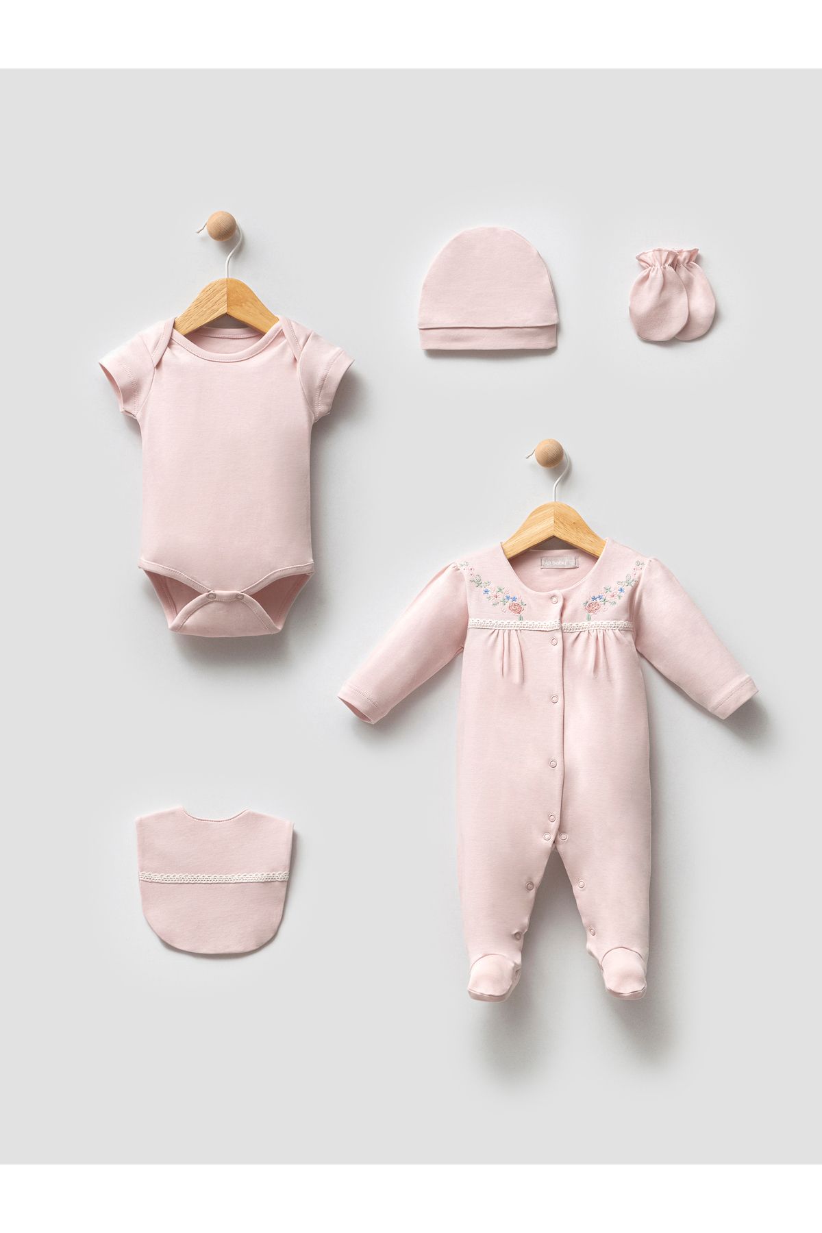 Bip Baby Çiçekli ve Dantelli Beşli Hastane Çıkış Seti