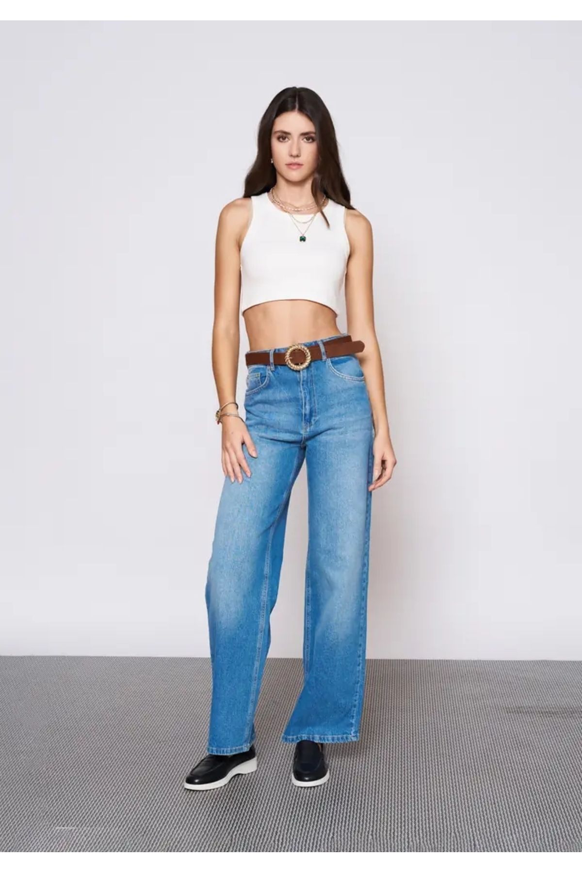 EUROFASHION Kalın Askılı Beyaz Fitilli Crop Top