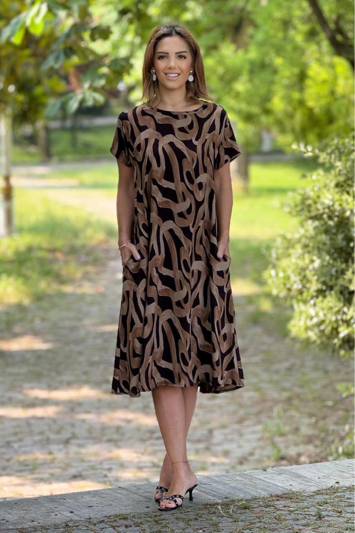 Nevin Kaya Moda Kahverengi Sarmal Desenli Elbise