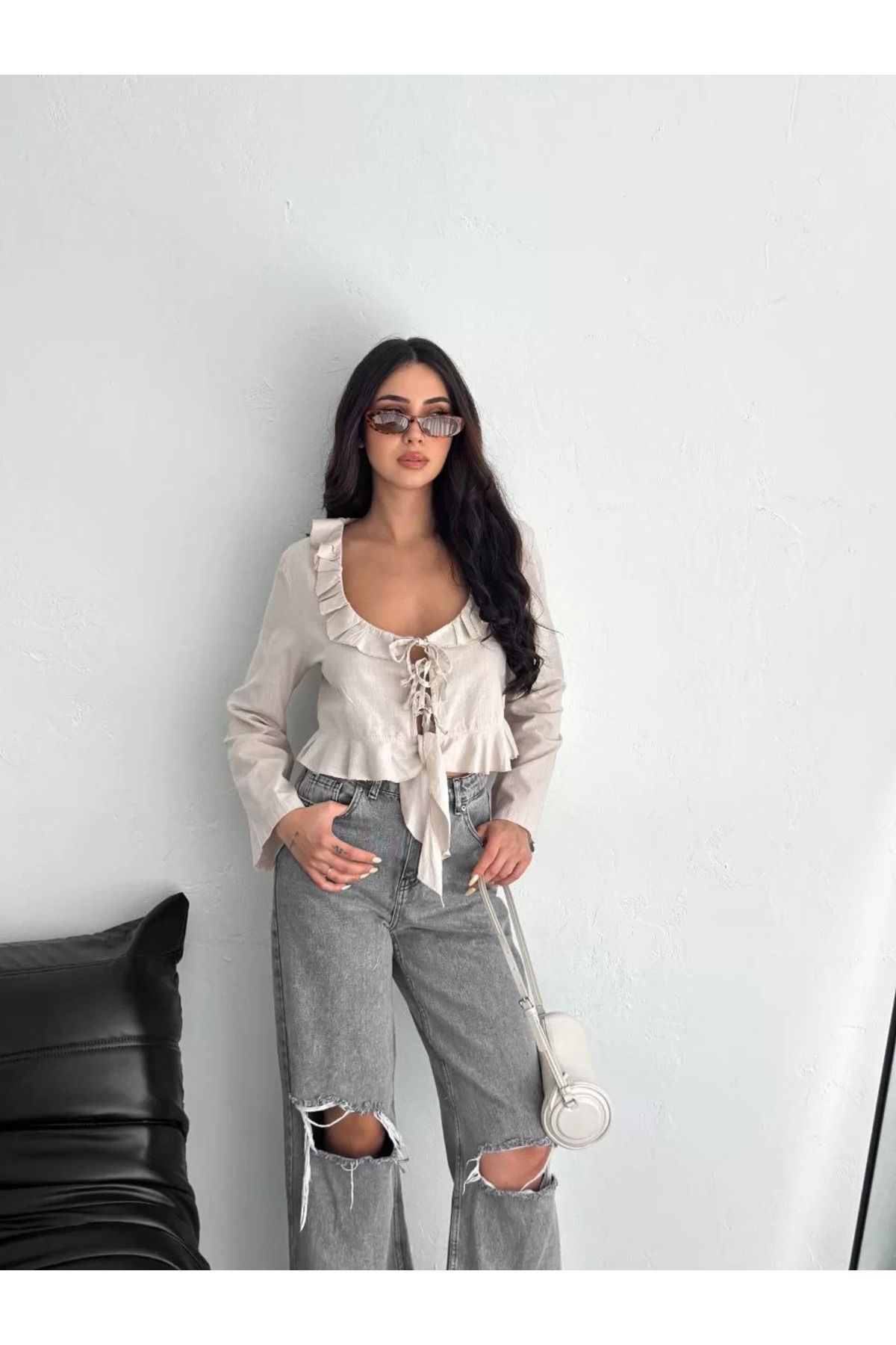 C&Z Collection Keten Uzun Kol Bağacık Detaylı Bluz - Bej