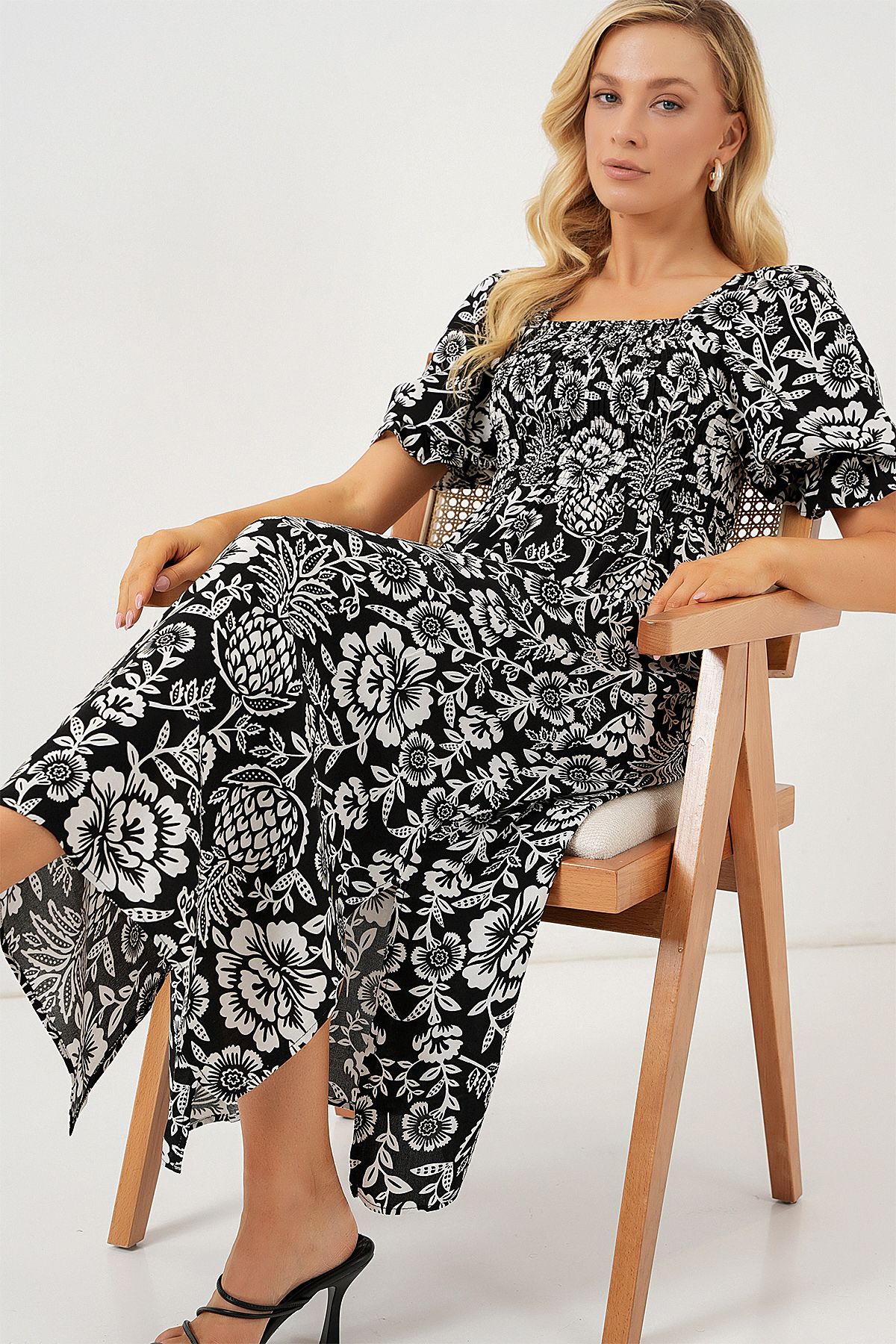 Bigdart-2512 Gemustertes Schlitzkleid - D. Schwarz 1