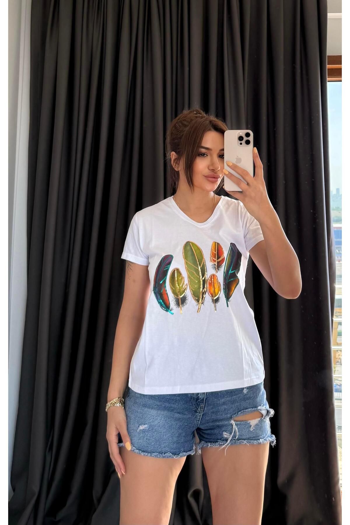 Daves Beyaz Yeni Sezon %100 Pamuk T-shirt Özel İşlemeli
