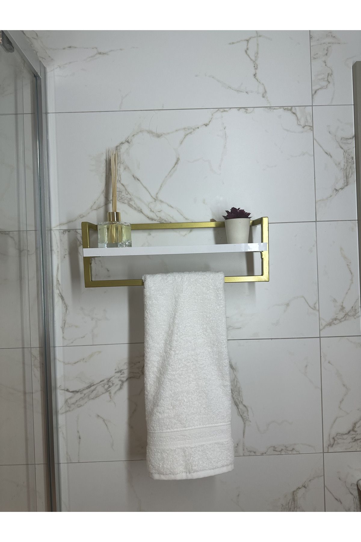 lyla concept Defne Banyo Ahşap Raflı Gold Metal Havlu, Şal Askılık