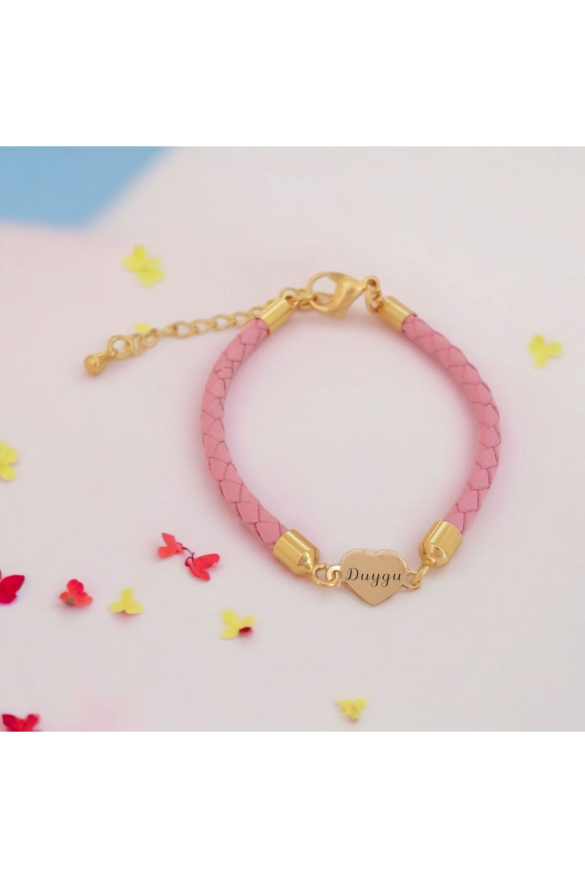 ARCHINO GOLD Duygu İsmine Özel Kalp Motifli Hakiki Derili 14 Ayar Altın Plakalı Hediye Bileklik-473isim-pembe