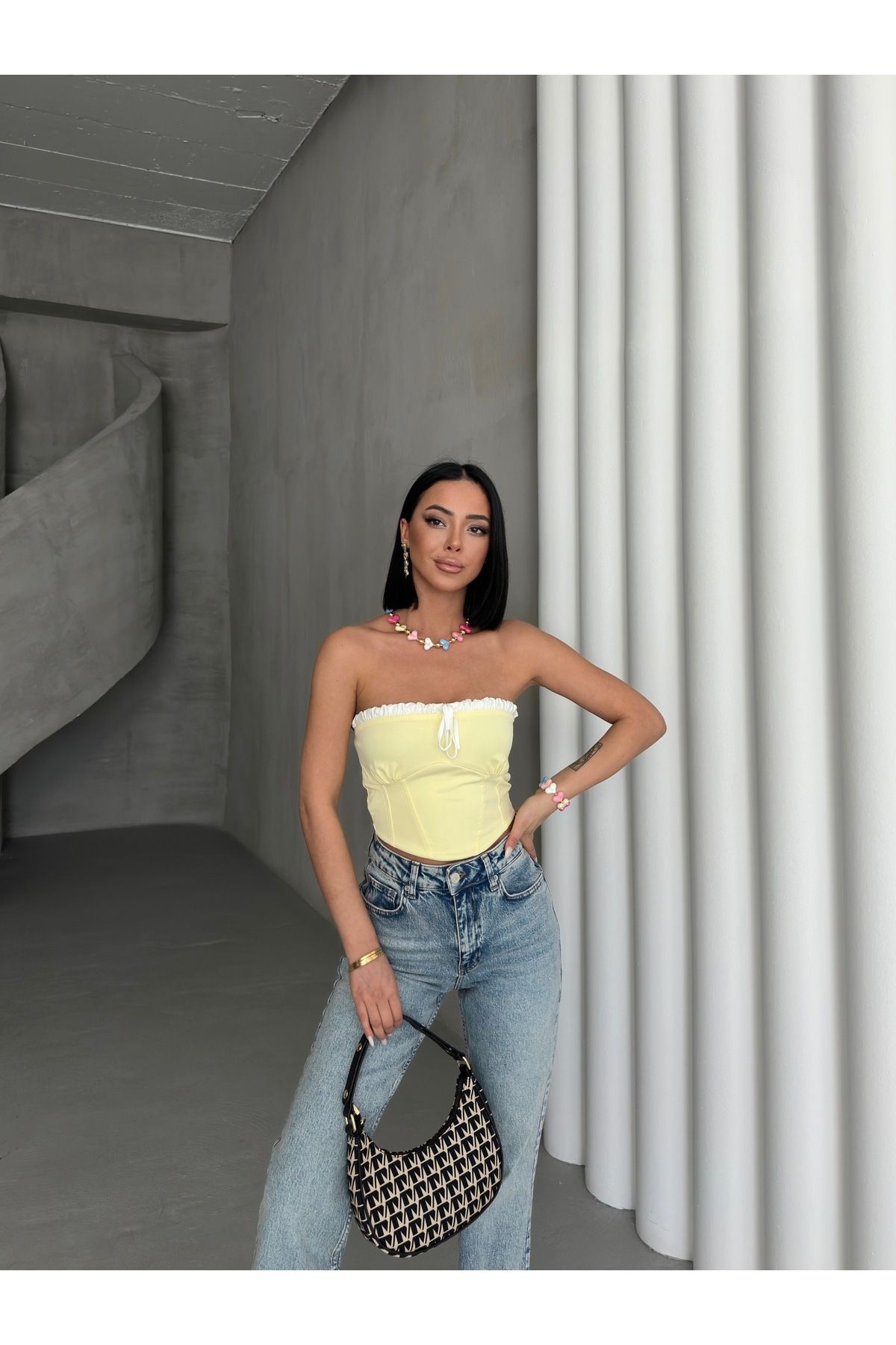 badibadii Vintage Bağcık ve Korse Detay Crop
