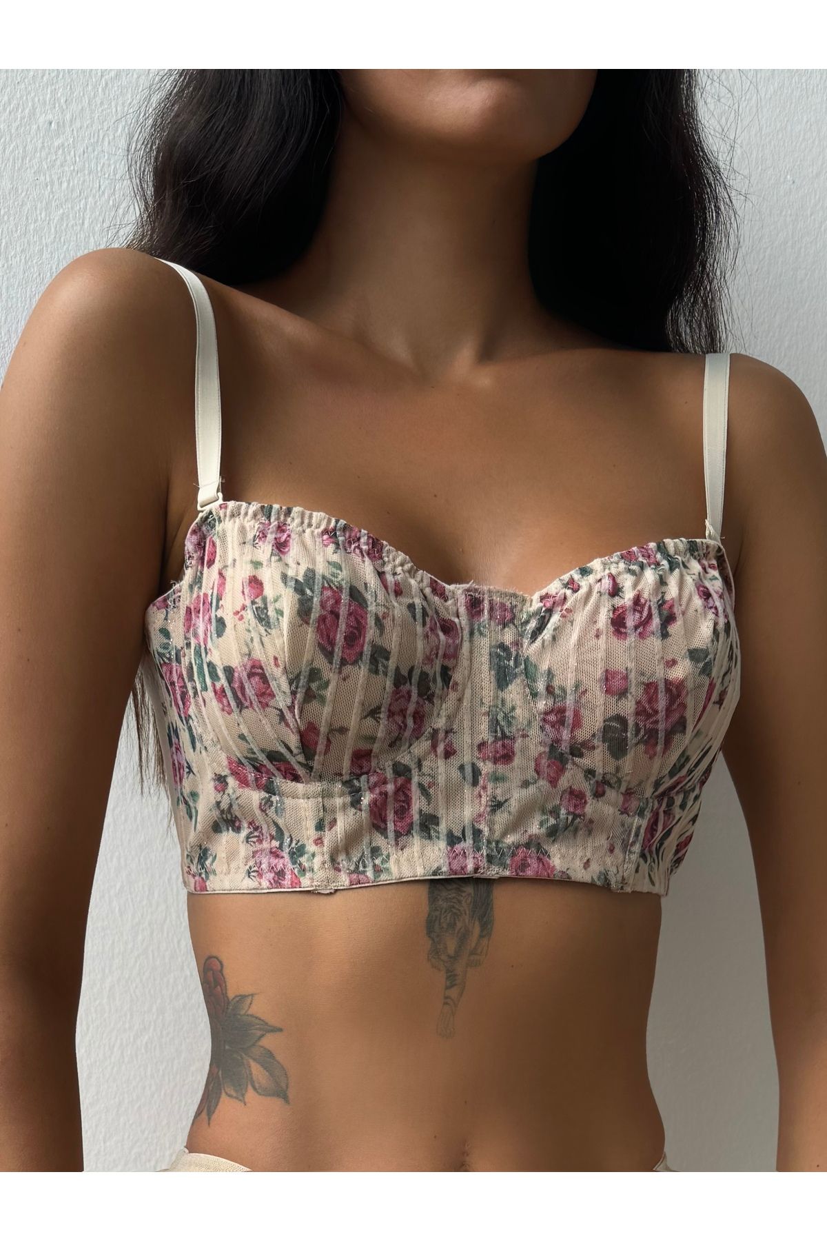 Gamze Day's Lingerie Çiçek Desenli Kapsız Ten Sütyen Takımı