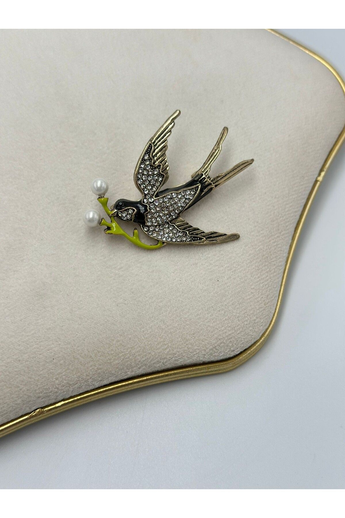 MyladyAccessoriess Zirkon Taş Ve İnci Detaylı Kuş Broş