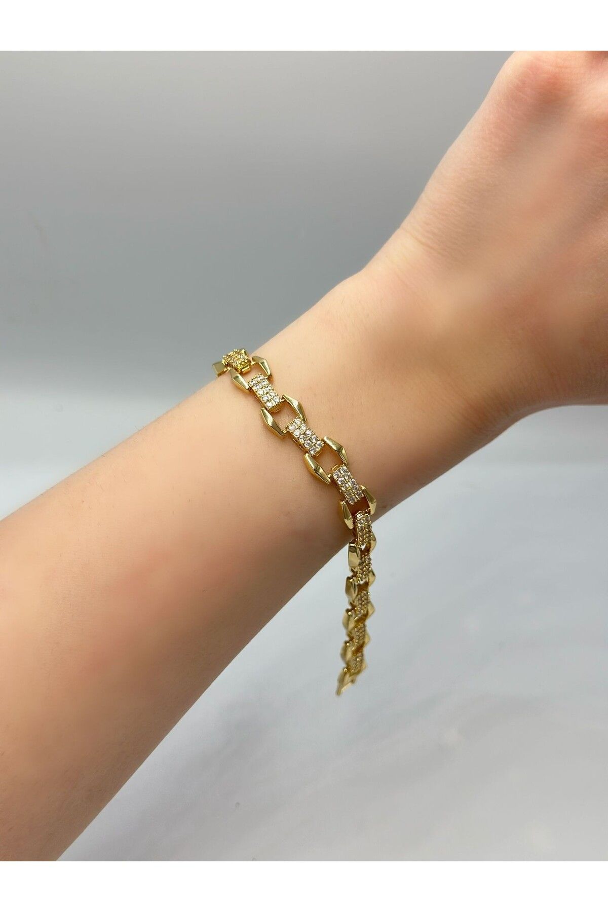 MyladyAccessoriess Zirkon Taş Detaylı Zincir Çelik Bileklik