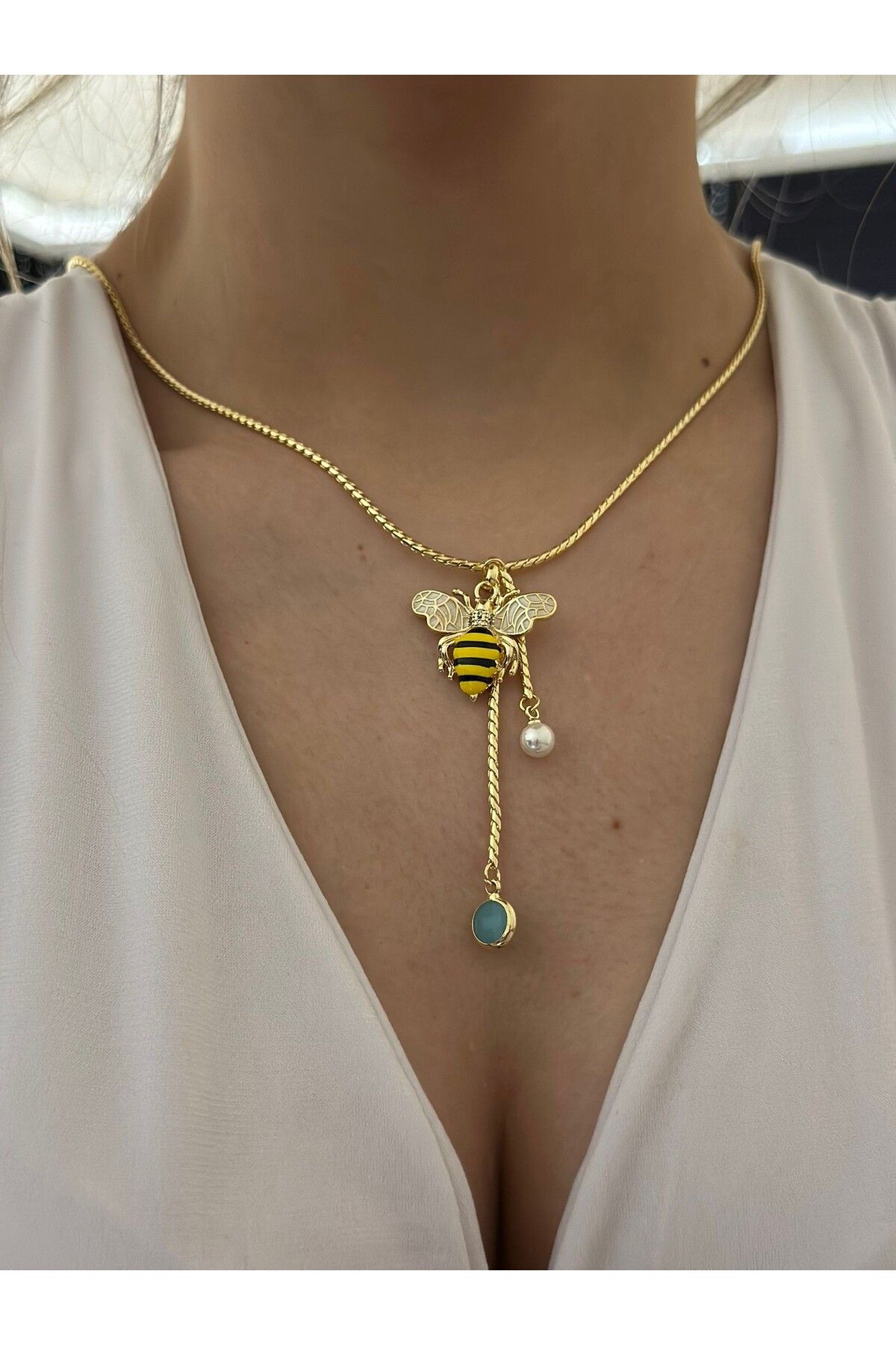MyladyAccessoriess Arı Detaylı Çelik Uzun Dolamalı Çelik Kolye