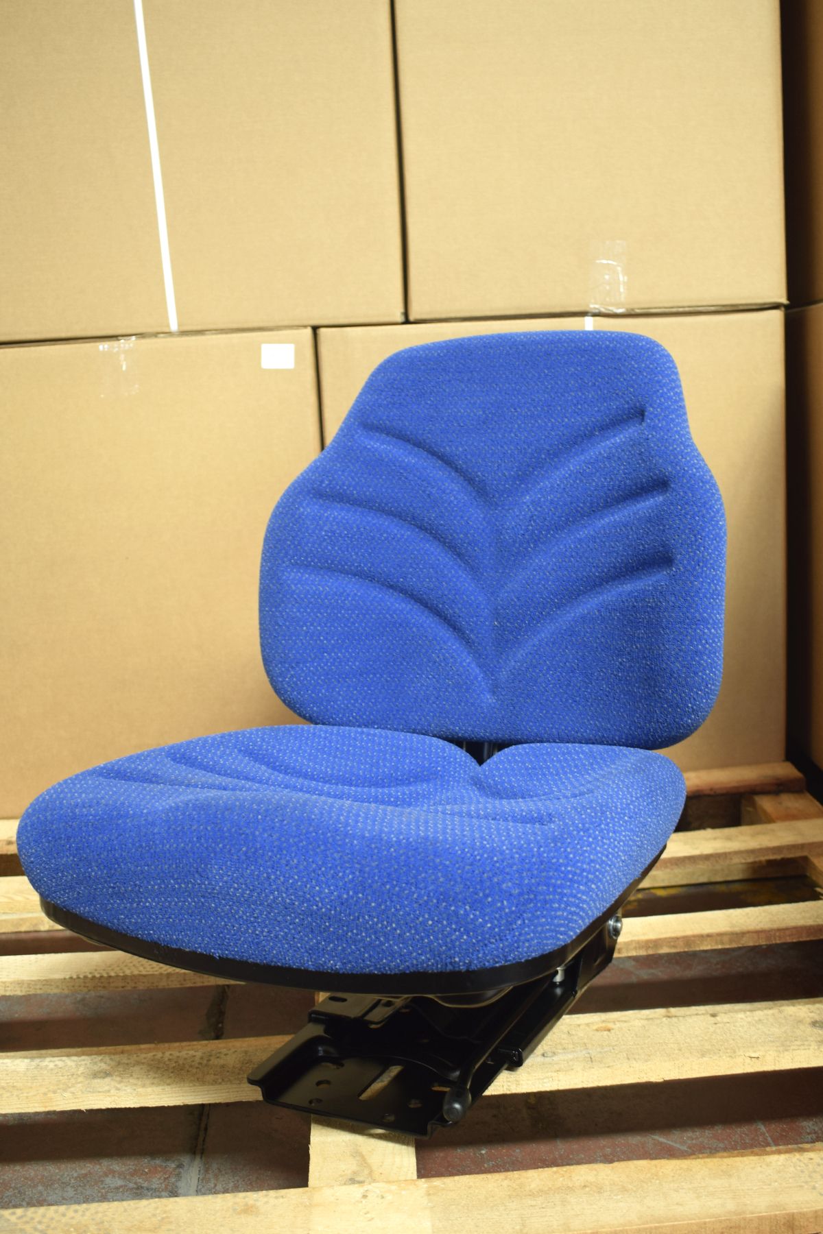 STARSEAT Mavi Kumaş - Traktör Sürücü Koltuğu Yükseklik Ayarlı, Yaylı Ve Amortisörlü