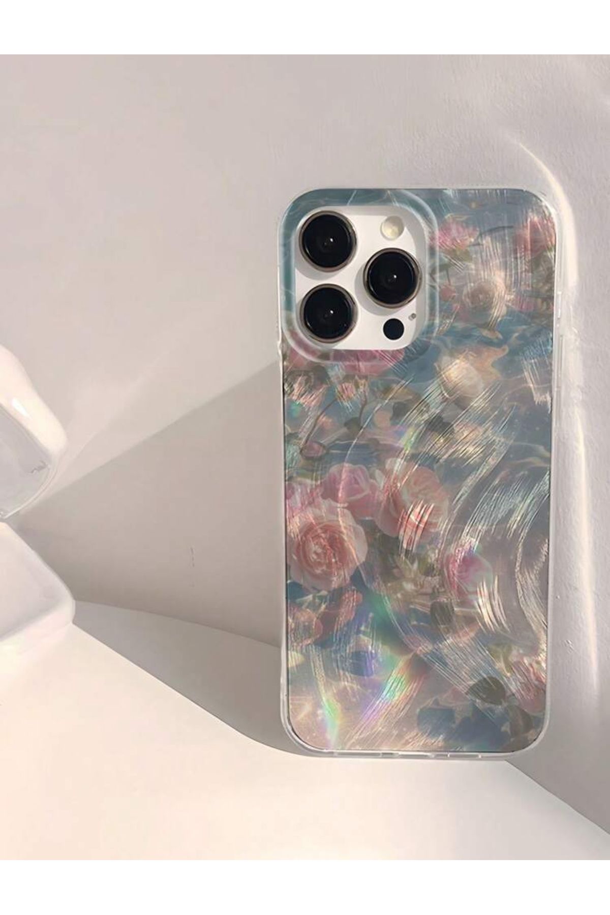 FİŞNEİLETİŞİM İPHONE 14 PROMAX UYUMLU HOLOGRAMLI ÇİÇEK DESENLİ VİNTAGE KILIF