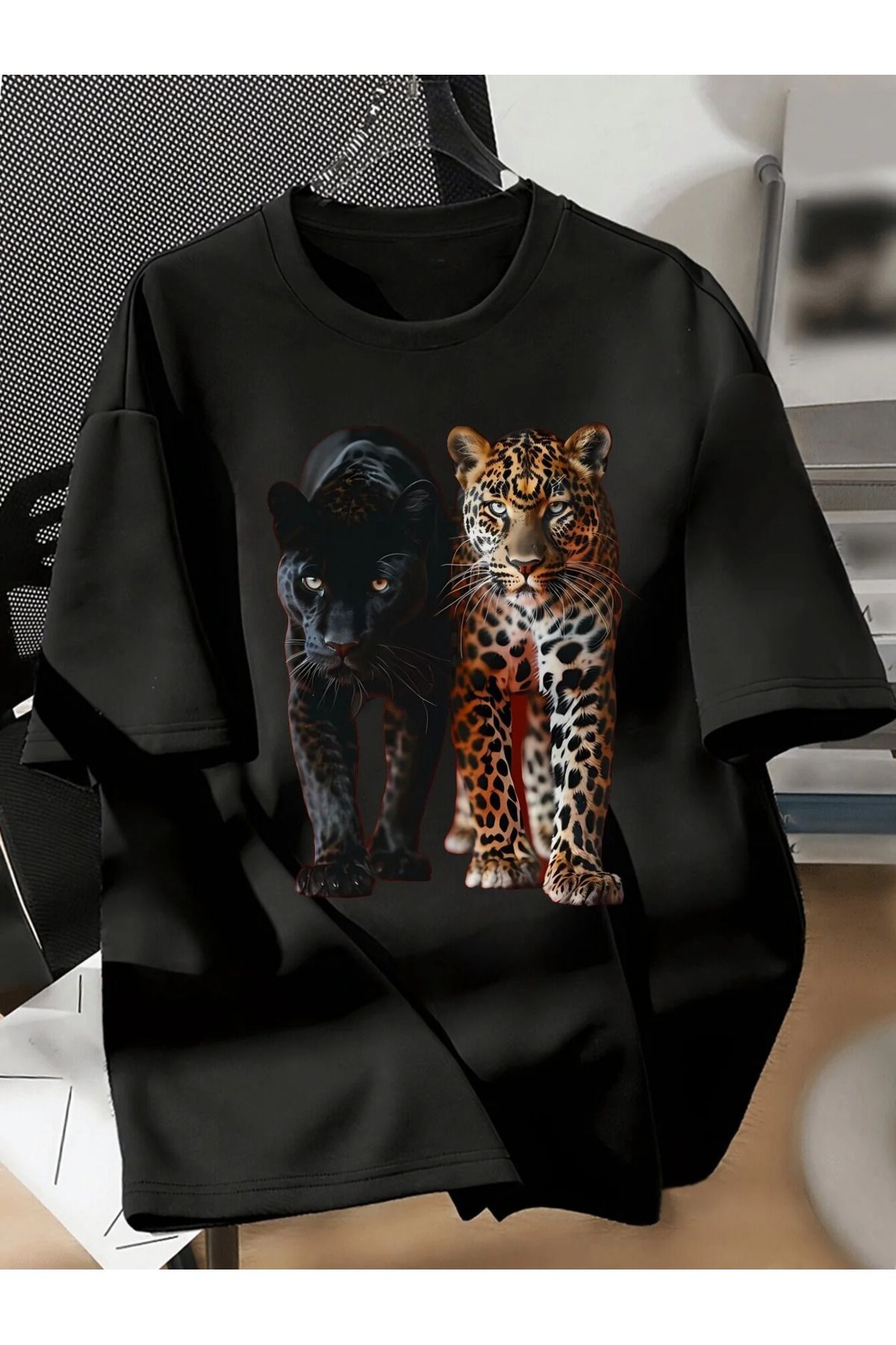 aynewmoda Leopar Desenli Her Mevsim Tişört - Kadınlar İçin Şık Slim Fit Üst