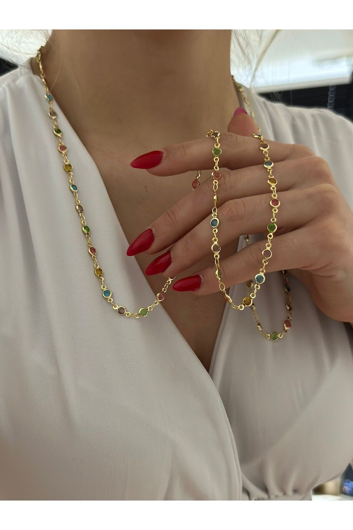 MyladyAccessoriess Şeffaf Sıralı Renkli Tek Taş Detay Çelik Kolye