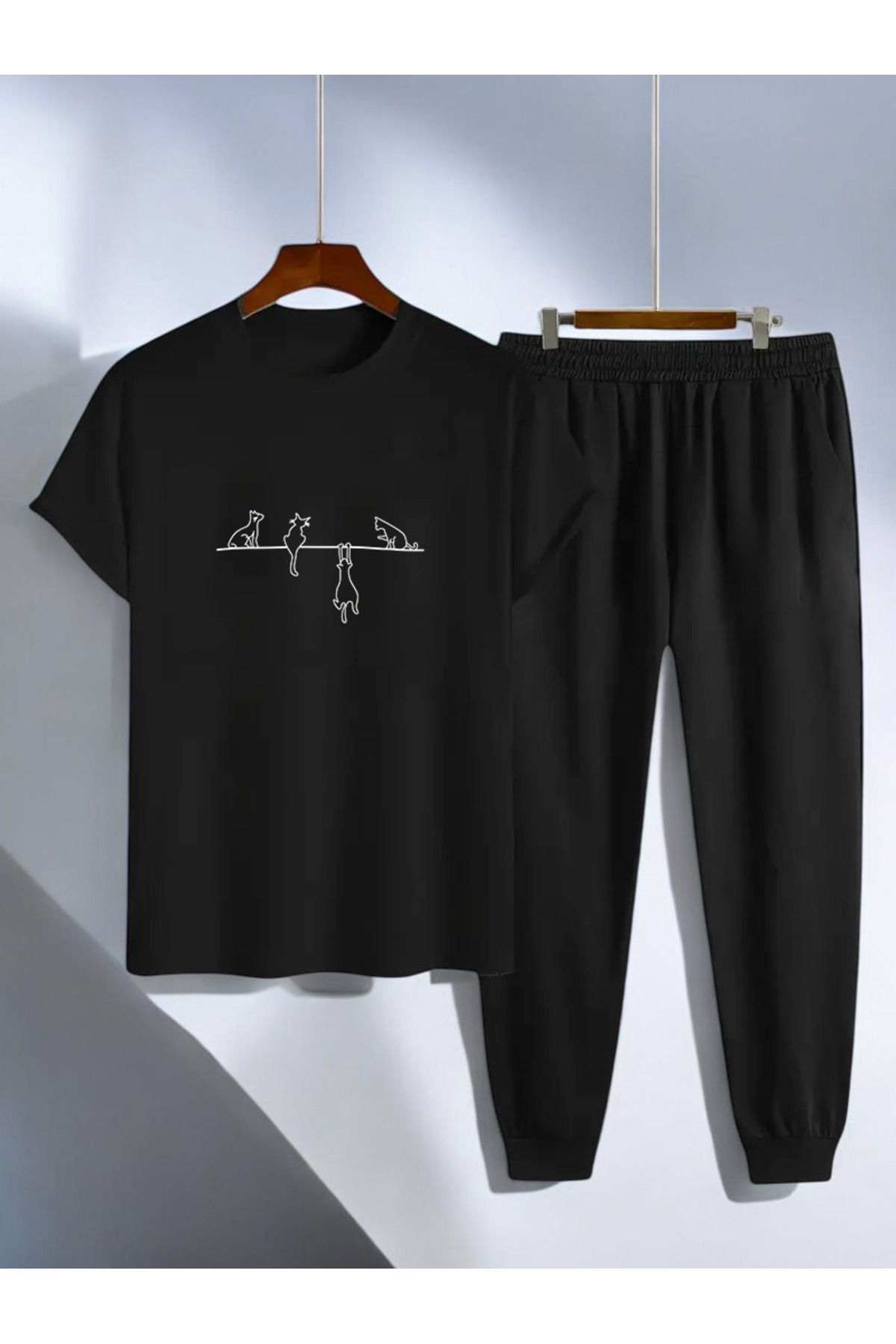 uyguntarz Unisex Yaramazlık Yapan Kediler Tasarım Basklı Tshirt Eşofman Takımı