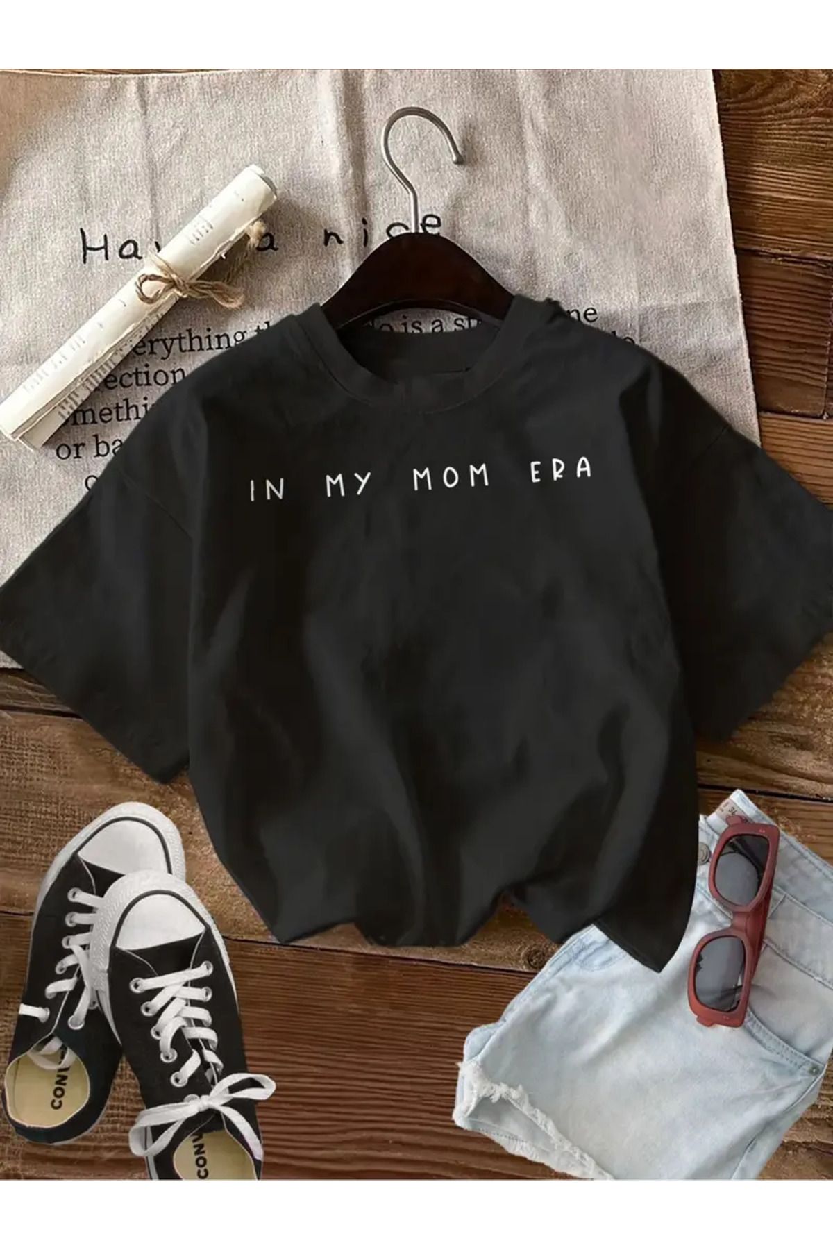 AEMİ Unisex In My Mom Era Baskılı Oversize Bisiklet Yaka T-shirt