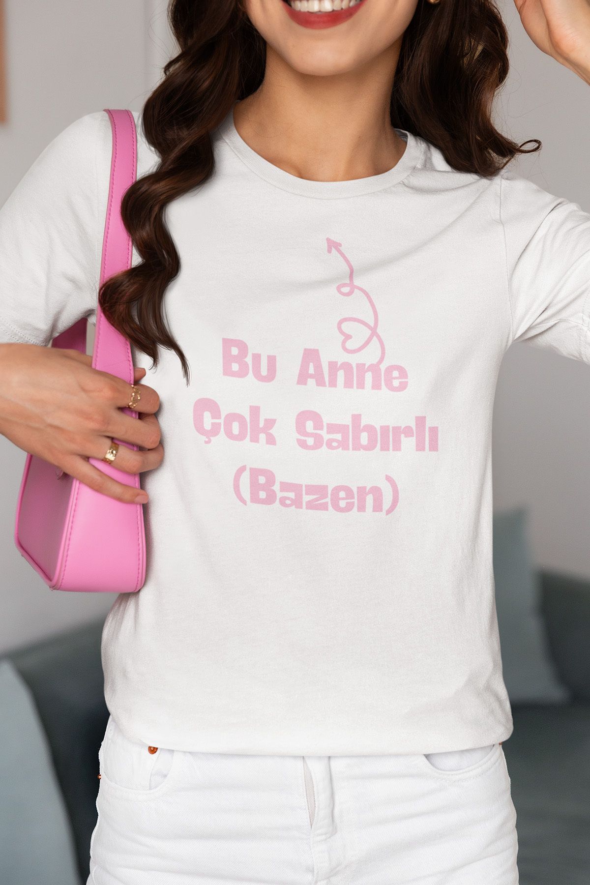 giftkonsept Bu Anne Çok Sabırlı Bazen Anne Hediyelik %100 Pamuklu Regular Beyaz Tişört