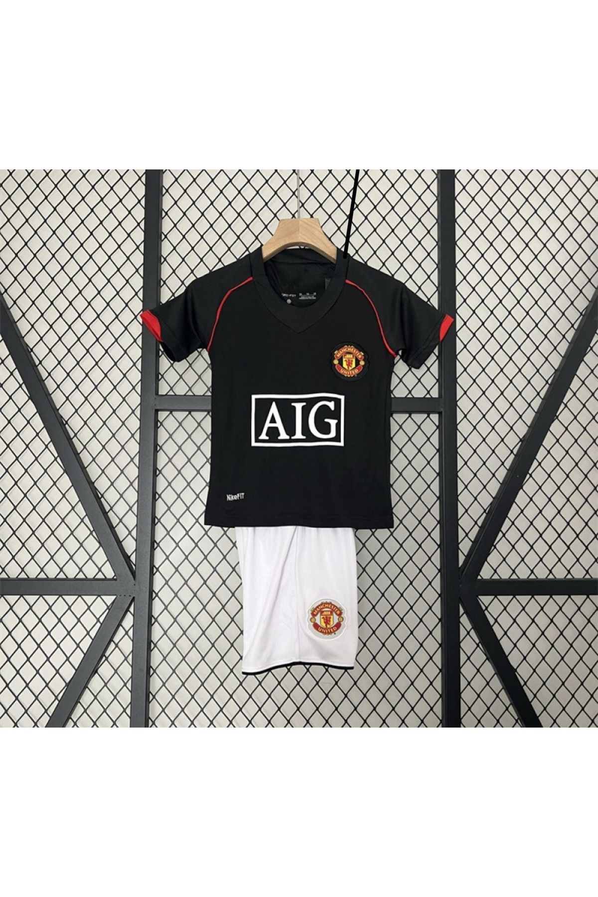 AJAX STAR UNİTED 2008 CRİSTİANO RONALDO ÇOCUK FORMASI 4'LÜ SET (BLACK )