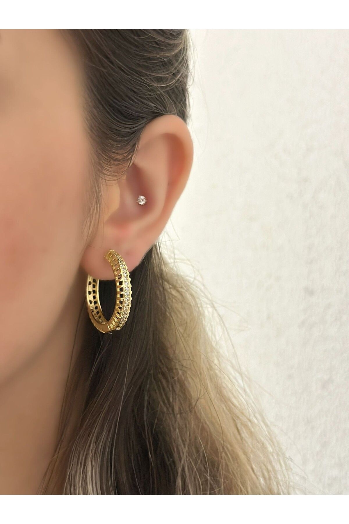 MyladyAccessoriess Zirkon Taş Detaylı Halka Küpe (Çelik)
