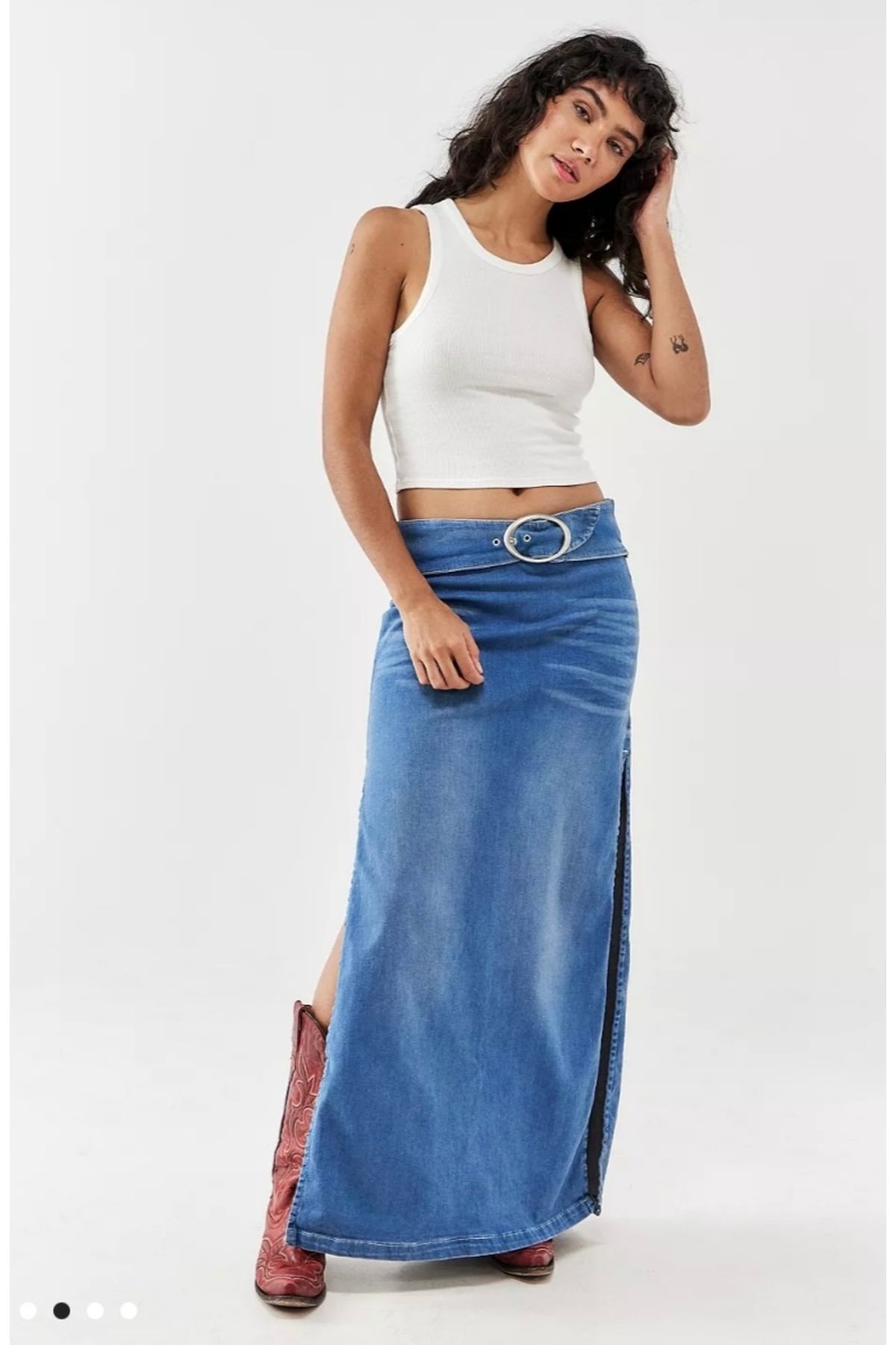 VibeGaia İki Yanı Yırtmaçlı Kemerli Denim Maxi Etek Mavi