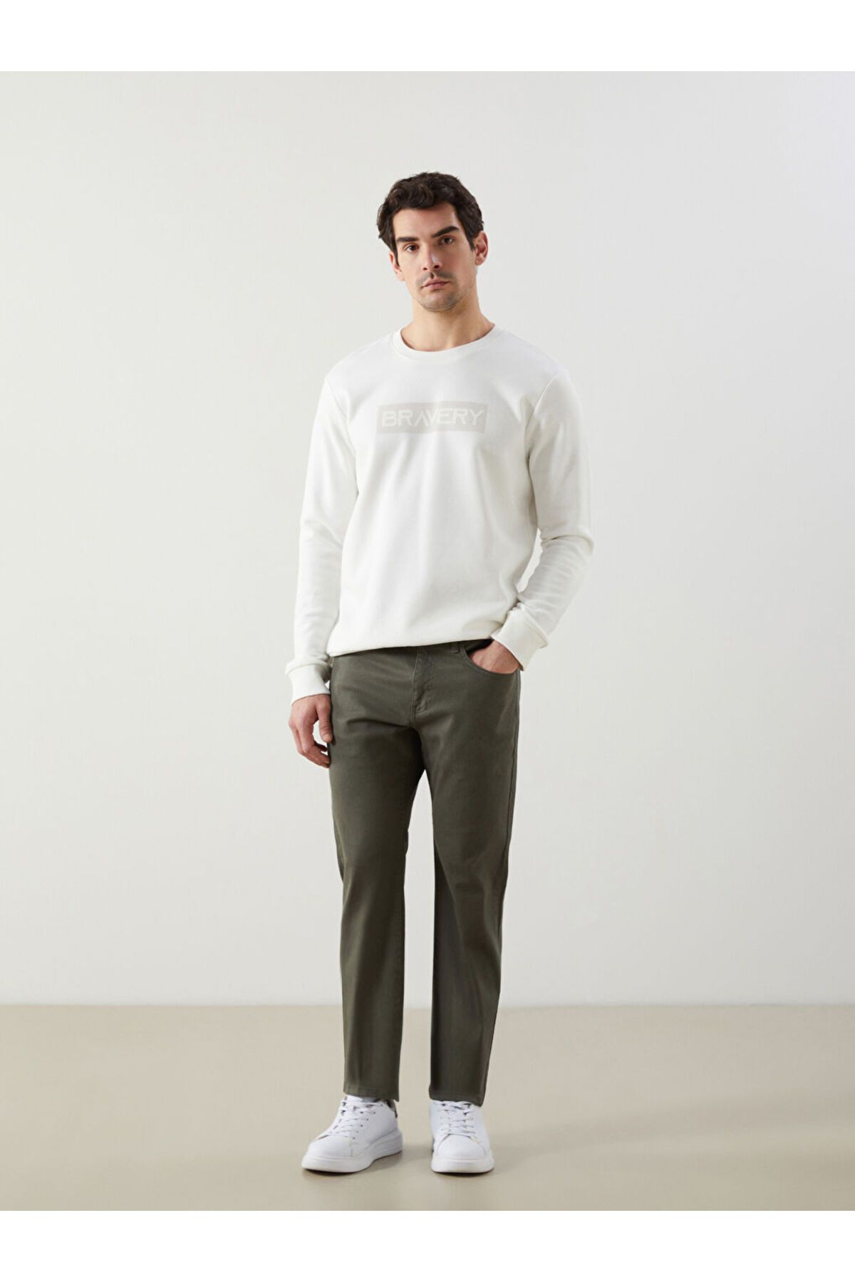 LC Waikiki LCWAIKIKI Classic Haki Dar Kalıp Erkek Chino Pantolon S51168Z8NVY25